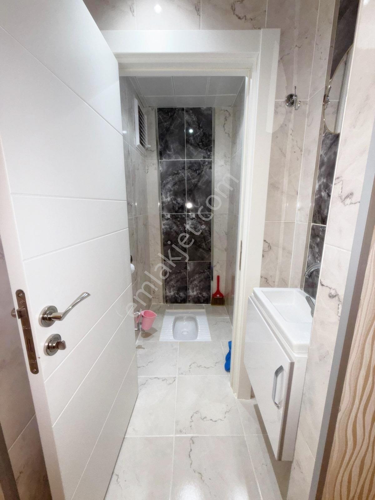 Cadde Üzerinde Full Yapılı 4+1 Satılık Okullar Bölgesinde Daire - Görsel 32