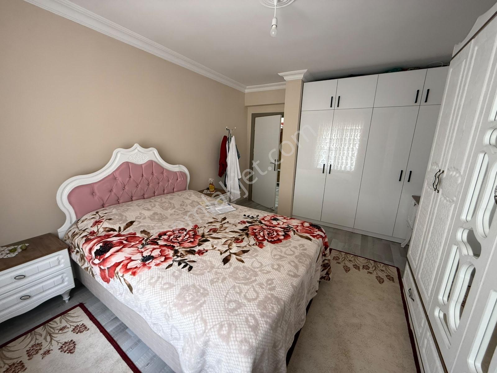 Krediye Uygun !! Satılık 3+1/130m2 Full Yapılı Güney Cephe Daire - Görsel 3