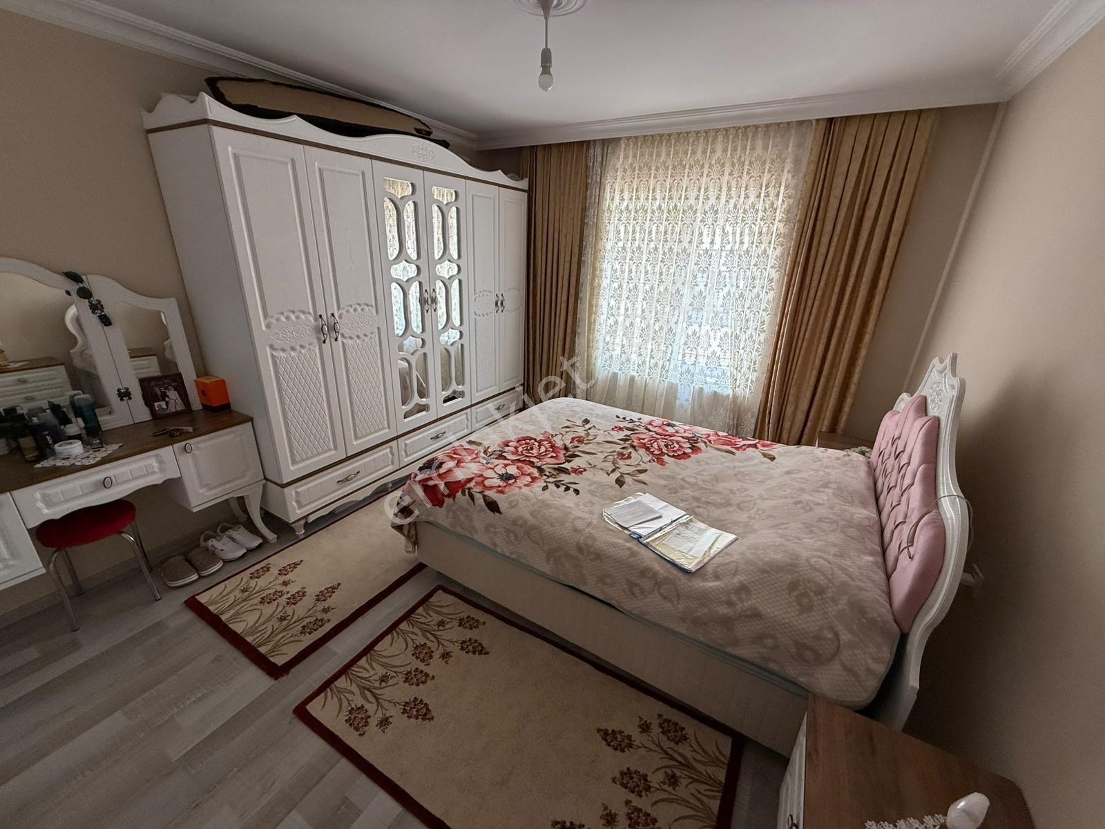 Krediye Uygun !! Satılık 3+1/130m2 Full Yapılı Güney Cephe Daire - Görsel 10
