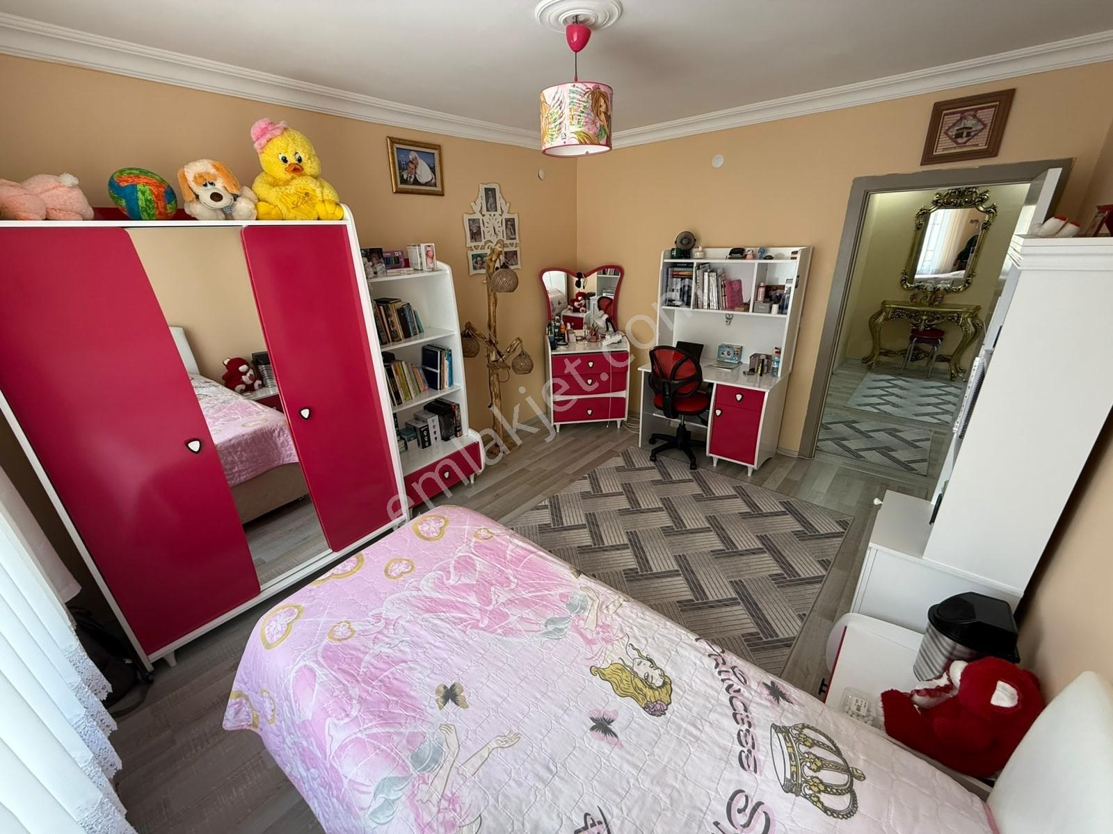 Krediye Uygun !! Satılık 3+1/130m2 Full Yapılı Güney Cephe Daire - Görsel 28