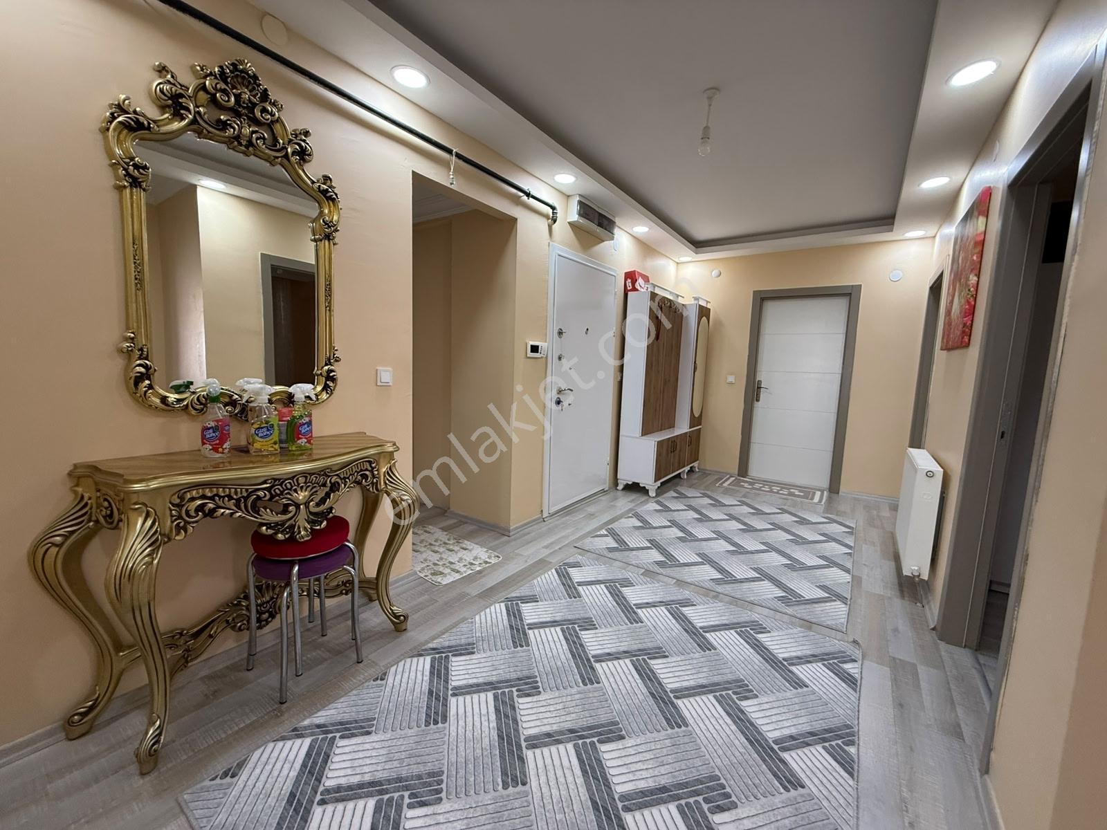 Krediye Uygun !! Satılık 3+1/130m2 Full Yapılı Güney Cephe Daire - Görsel 15