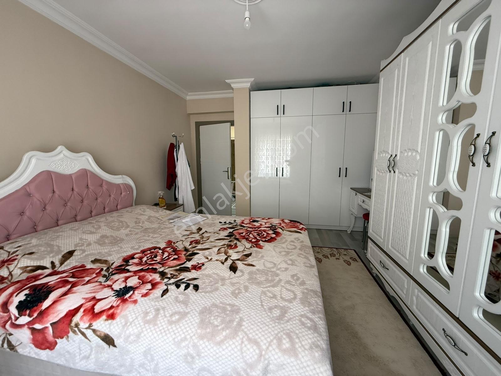 Krediye Uygun !! Satılık 3+1/130m2 Full Yapılı Güney Cephe Daire - Görsel 7