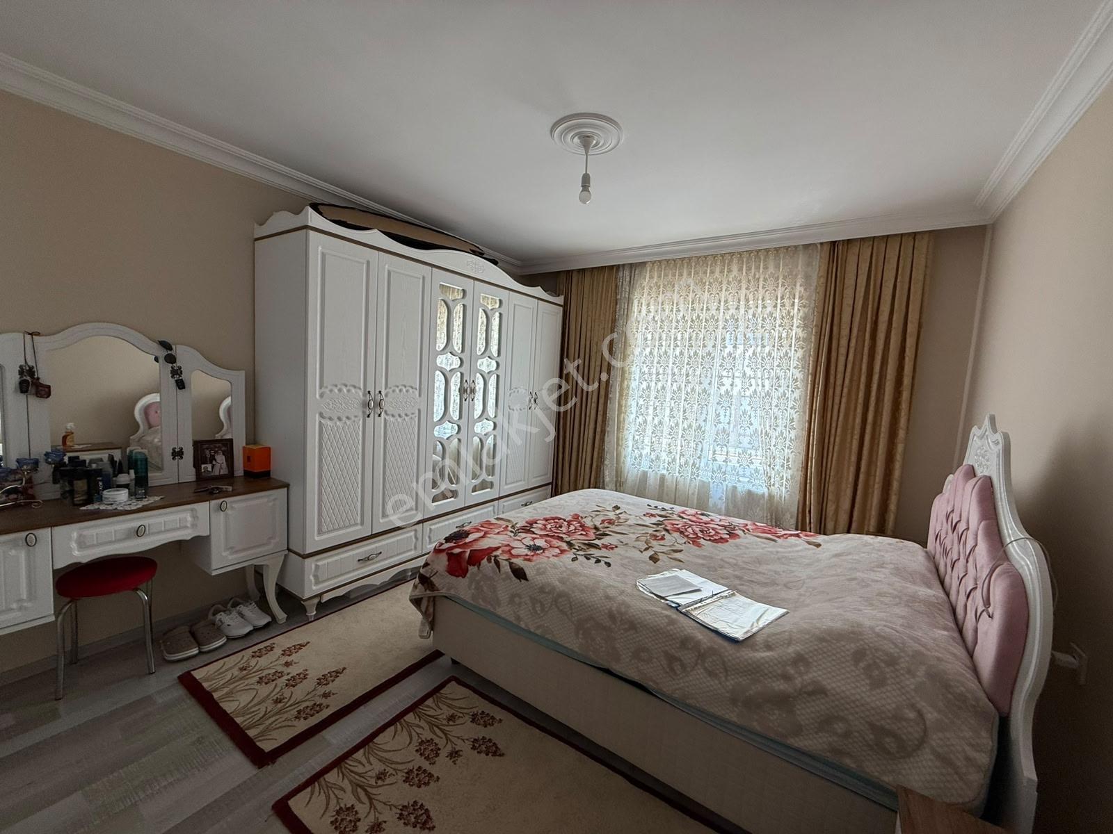 Krediye Uygun !! Satılık 3+1/130m2 Full Yapılı Güney Cephe Daire - Görsel 11