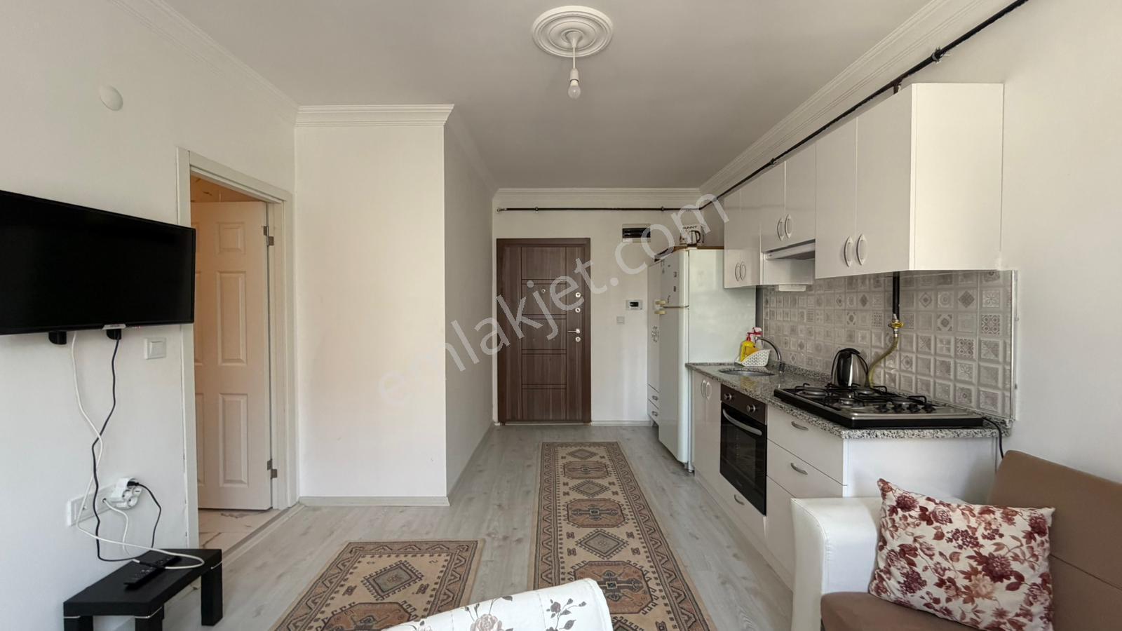 Cumhuriyet Mh İl Emniyet Binasının Sokağında Kiralık Eşyalı 1+1 - Görsel 11