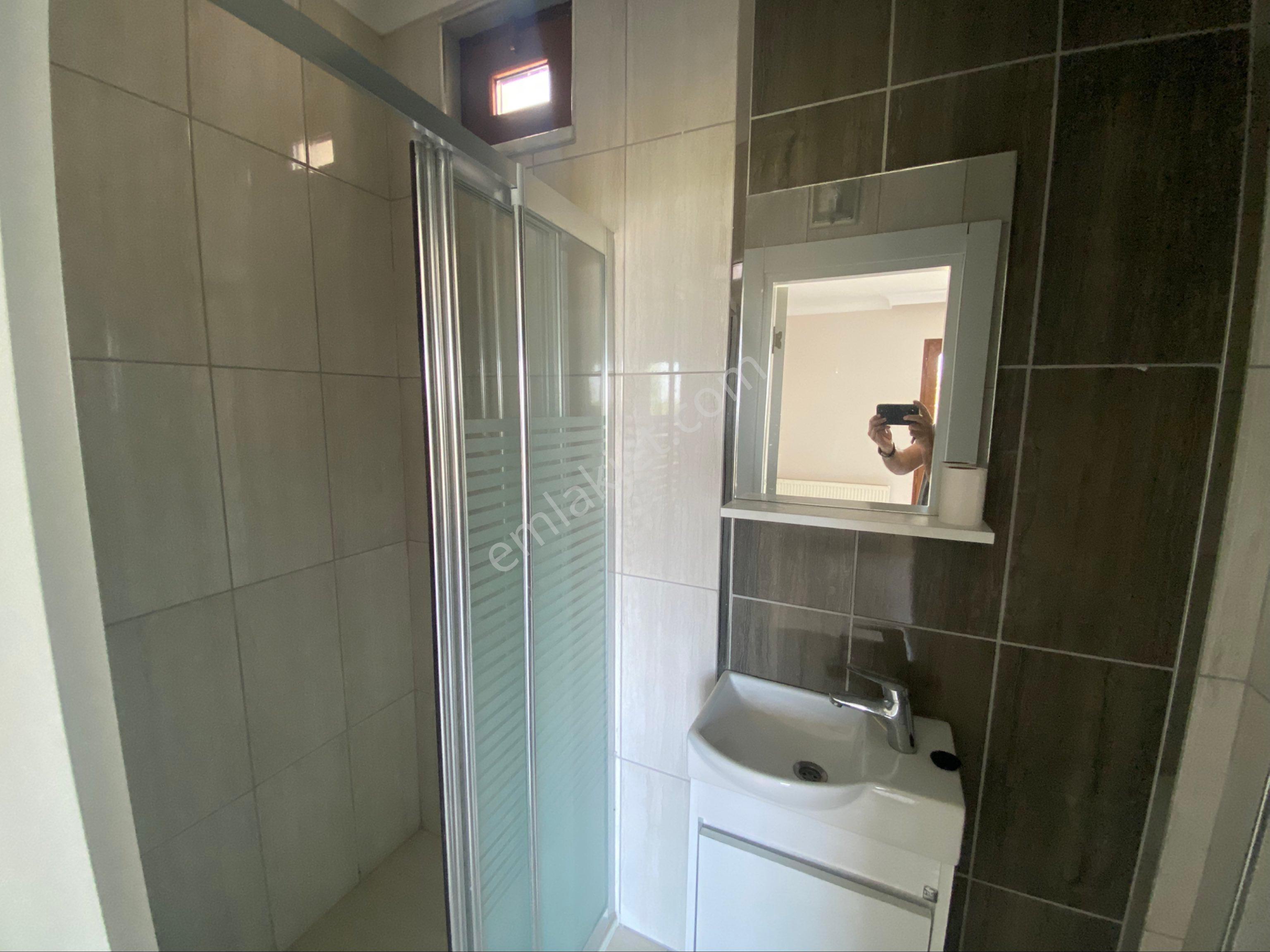 Gölcük Hisareyn'de Site İçi 4+1 Kiralık Bahçe Dubleks - Görsel 18