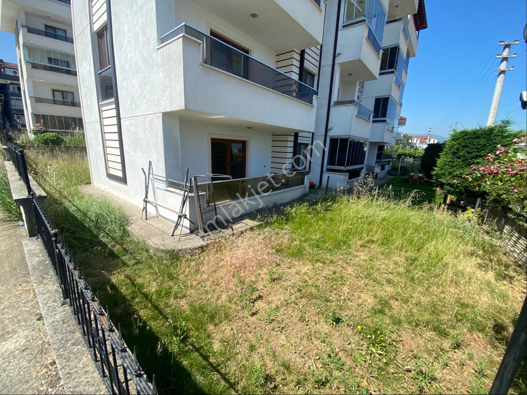 Gölcük Hisareyn'de Site İçi 4+1 Kiralık Bahçe Dubleks - Görsel 30
