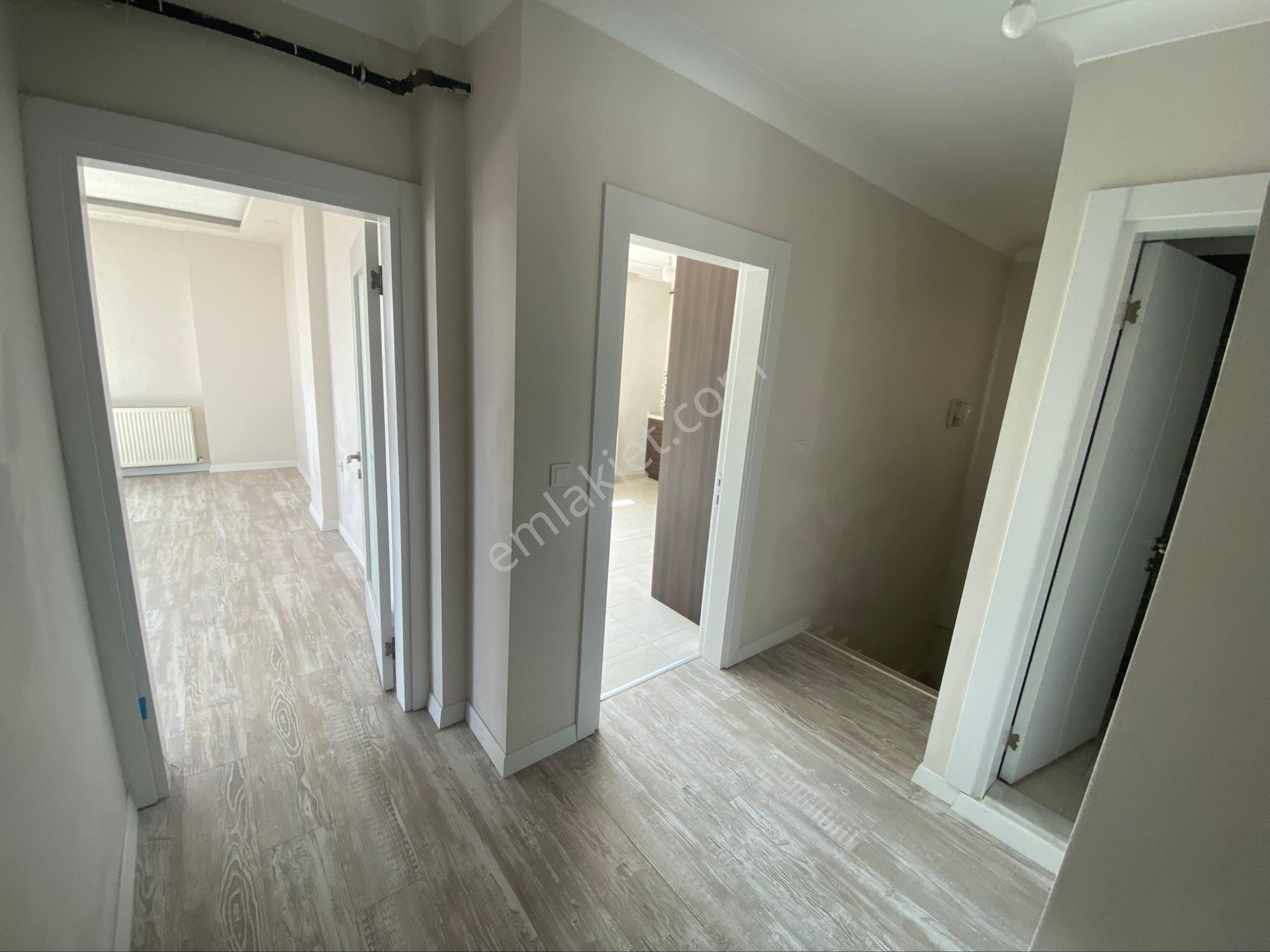 Gölcük Hisareyn'de Site İçi 4+1 Kiralık Bahçe Dubleks - Görsel 5