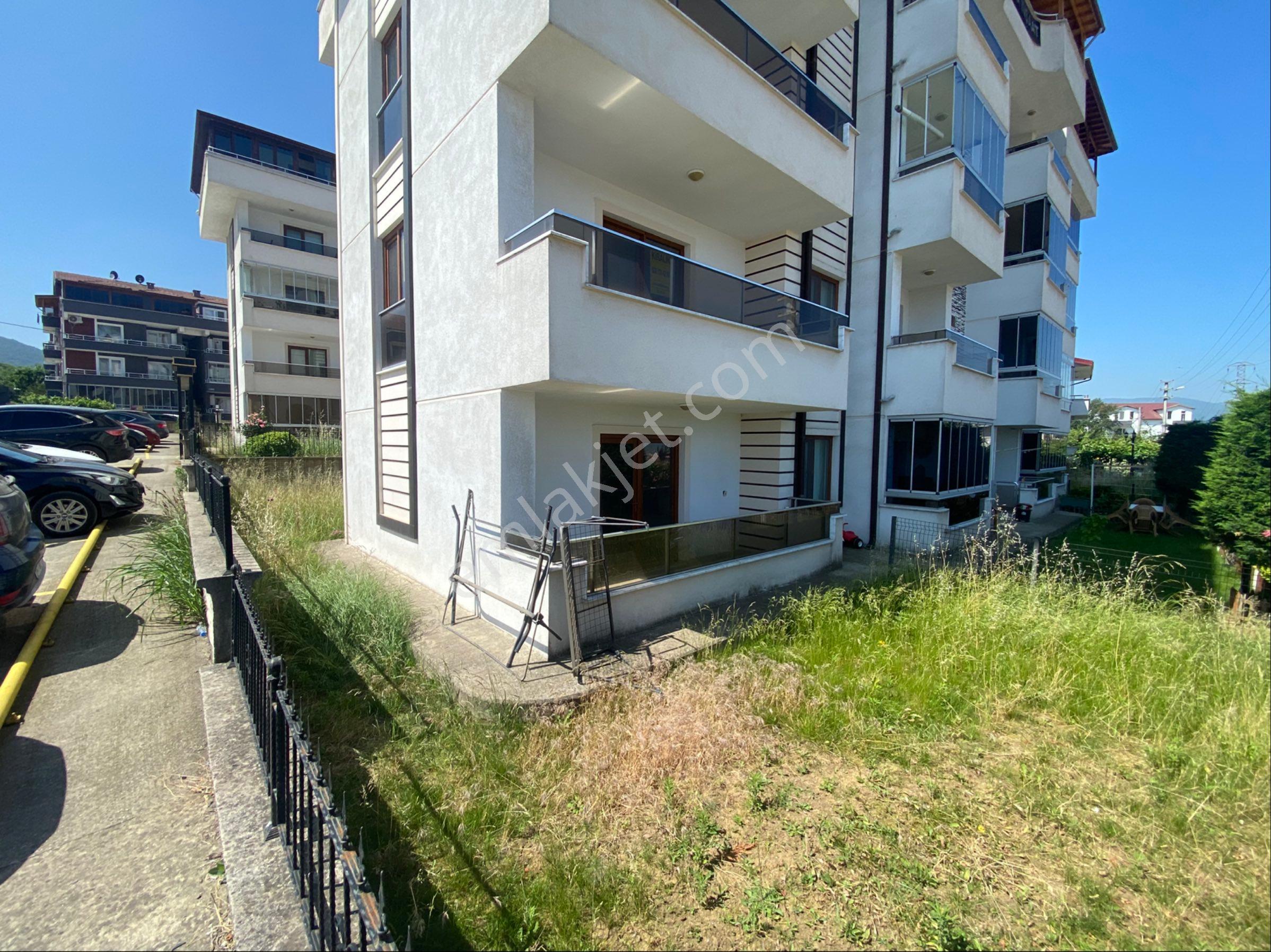 Gölcük Hisareyn'de Site İçi 4+1 Kiralık Bahçe Dubleks - Görsel 31
