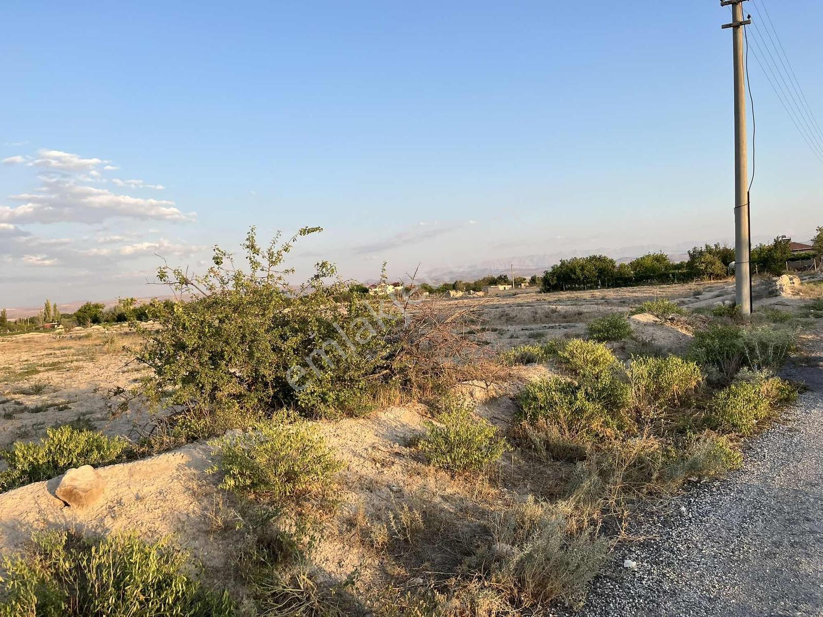 Kemerhisar Merkezde Sulu Verimli Arazi |yatırımlık 6104 M2 - Görsel 5