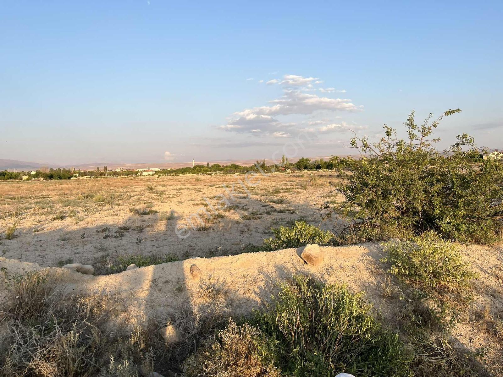Kemerhisar Merkezde Sulu Verimli Arazi |yatırımlık 6104 M2