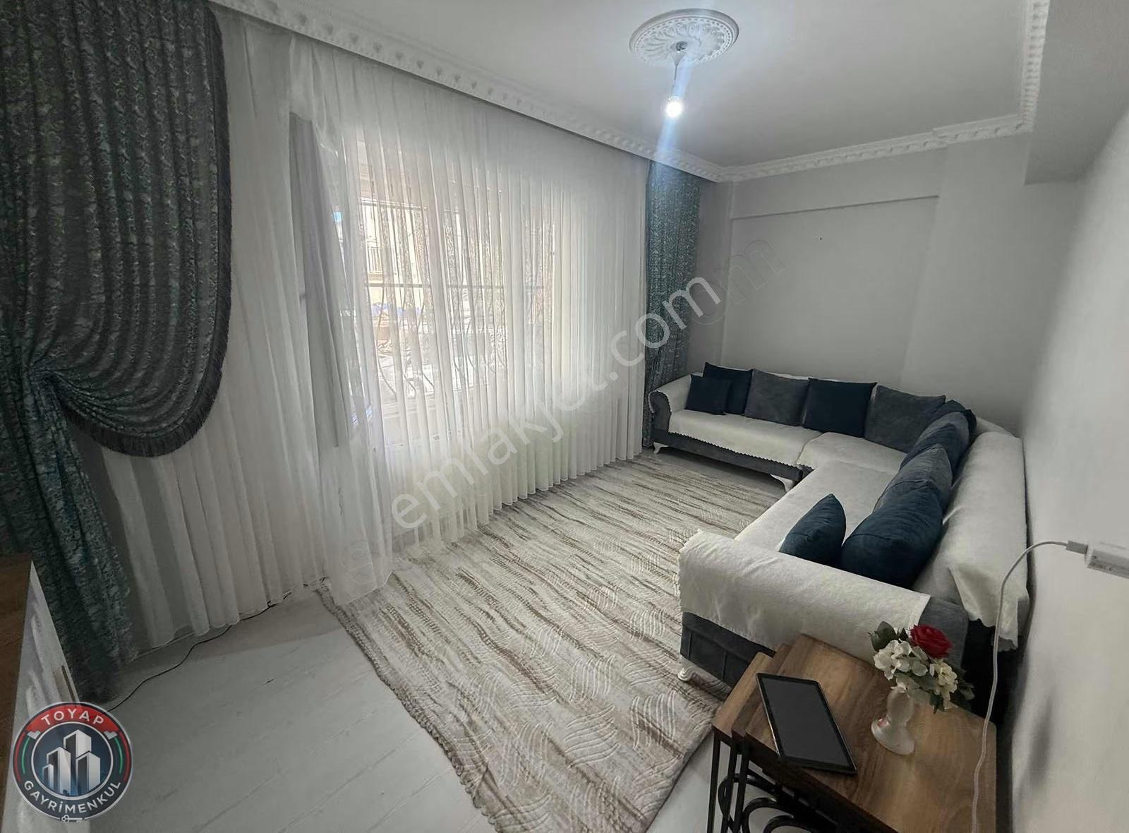 İ.paşa 2+1 95 M2 19yaş Tramvaya 1dk Kredili Satılık Yüksek Giriş