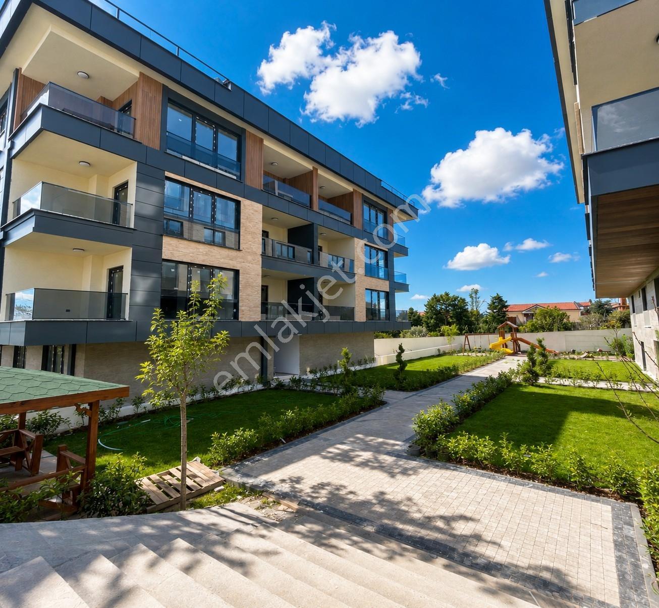 Kavaklı'nın En Güzel Noktasında Deniz Manzaralı 4+2 Dublex Daire - Görsel 21