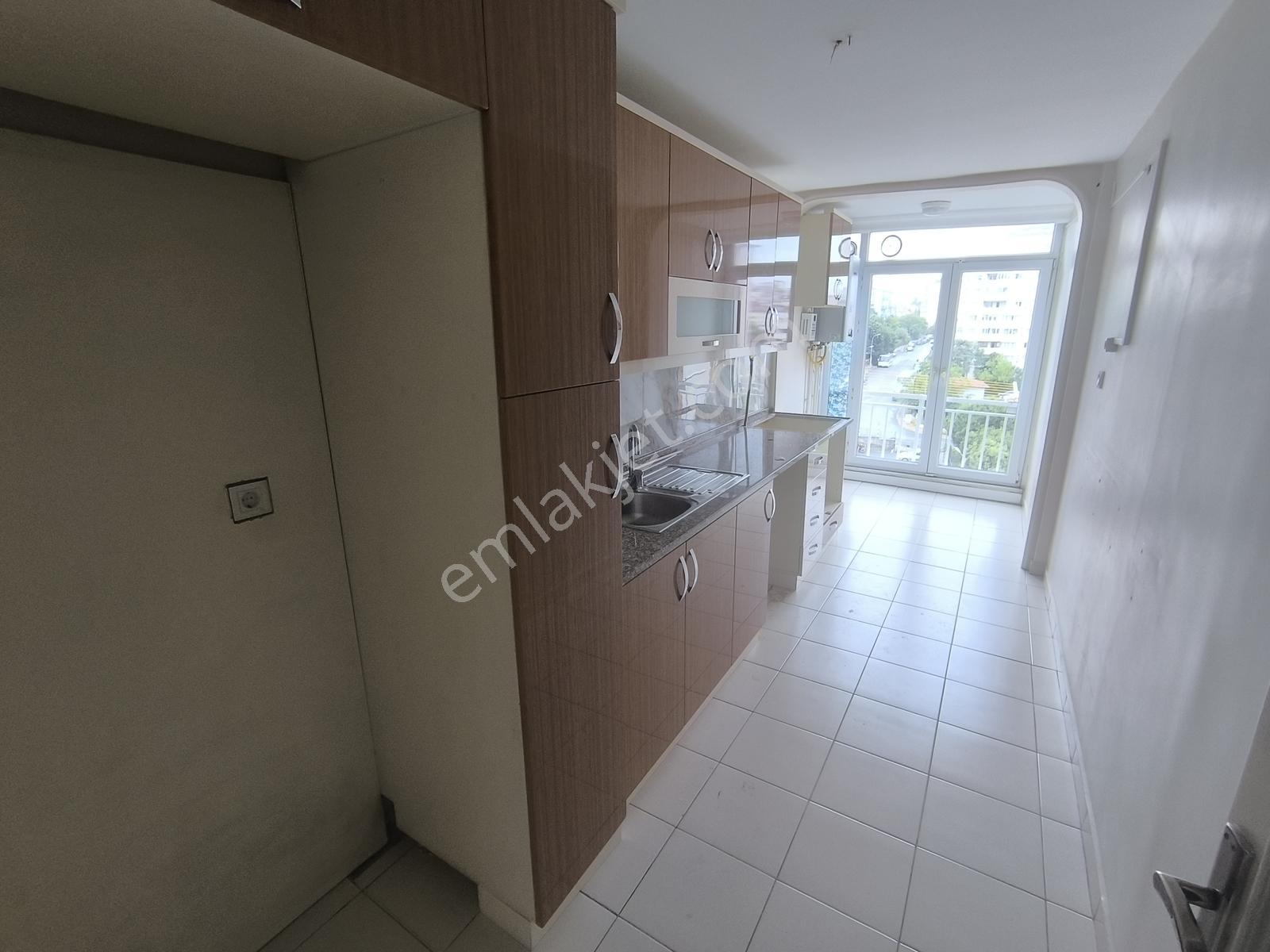 Ataşehir Acarlar Sit.arakat Masrafsız 3+1 Kiralık Daire - Görsel 18