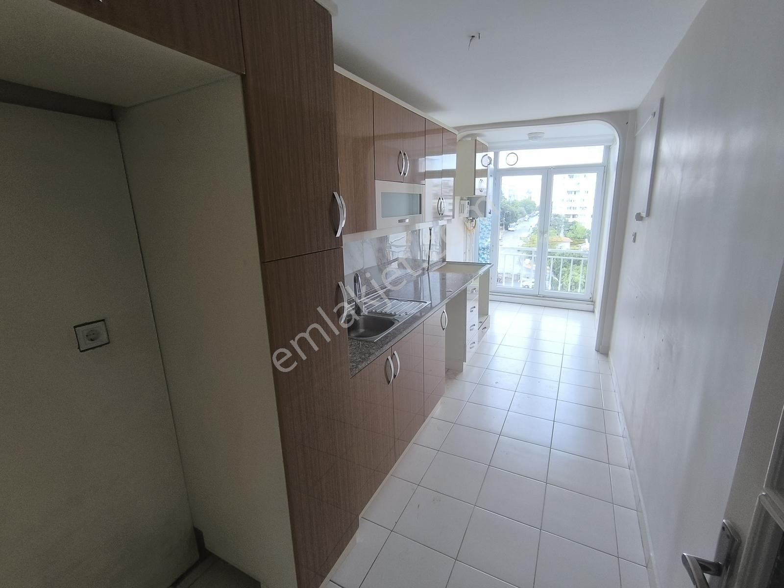 Ataşehir Acarlar Sit.arakat Masrafsız 3+1 Kiralık Daire - Görsel 9