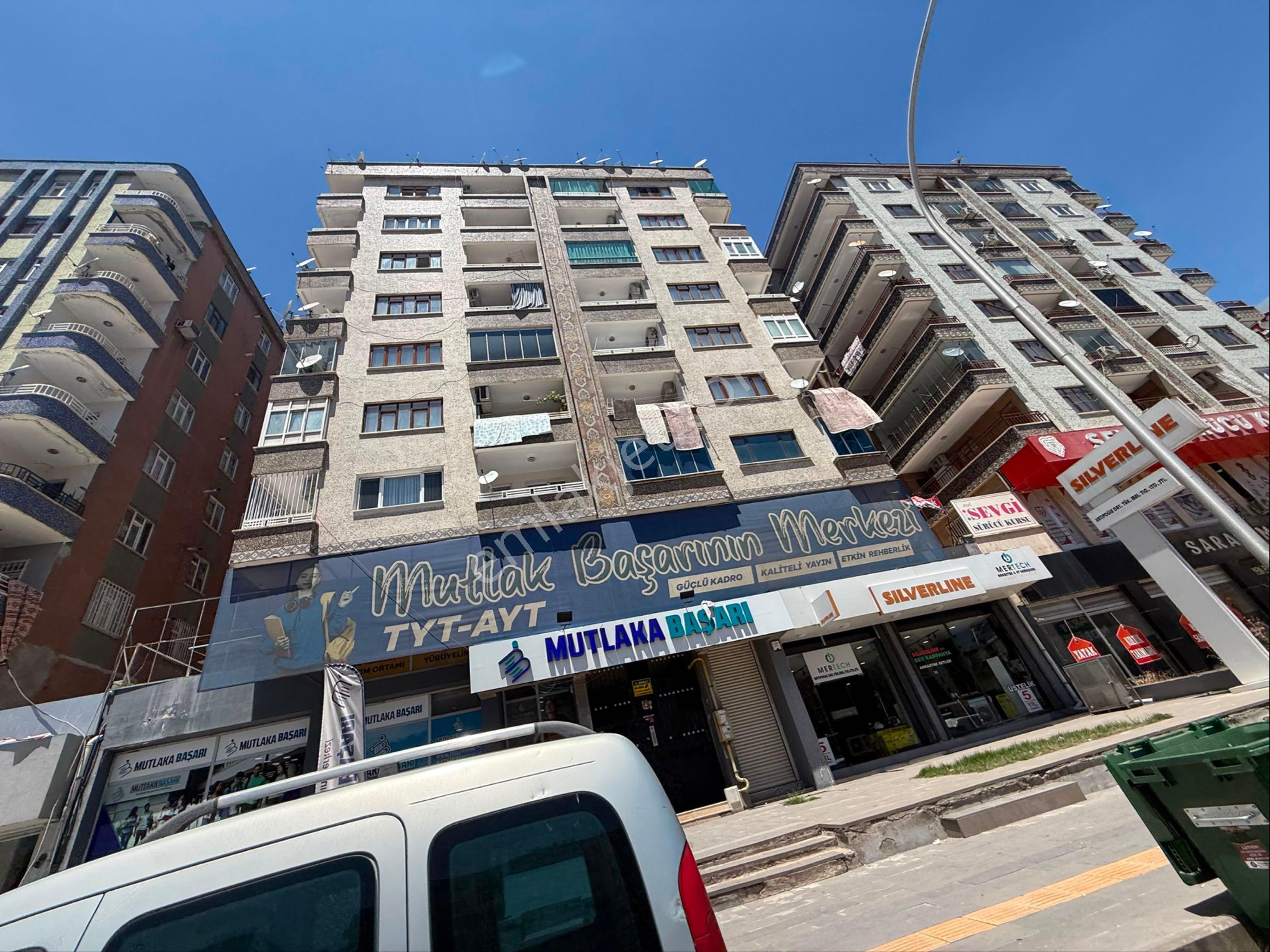 Urfa Yolunda Cadde Üzeri Acil Satılık 3+1 Daire - Görsel 17