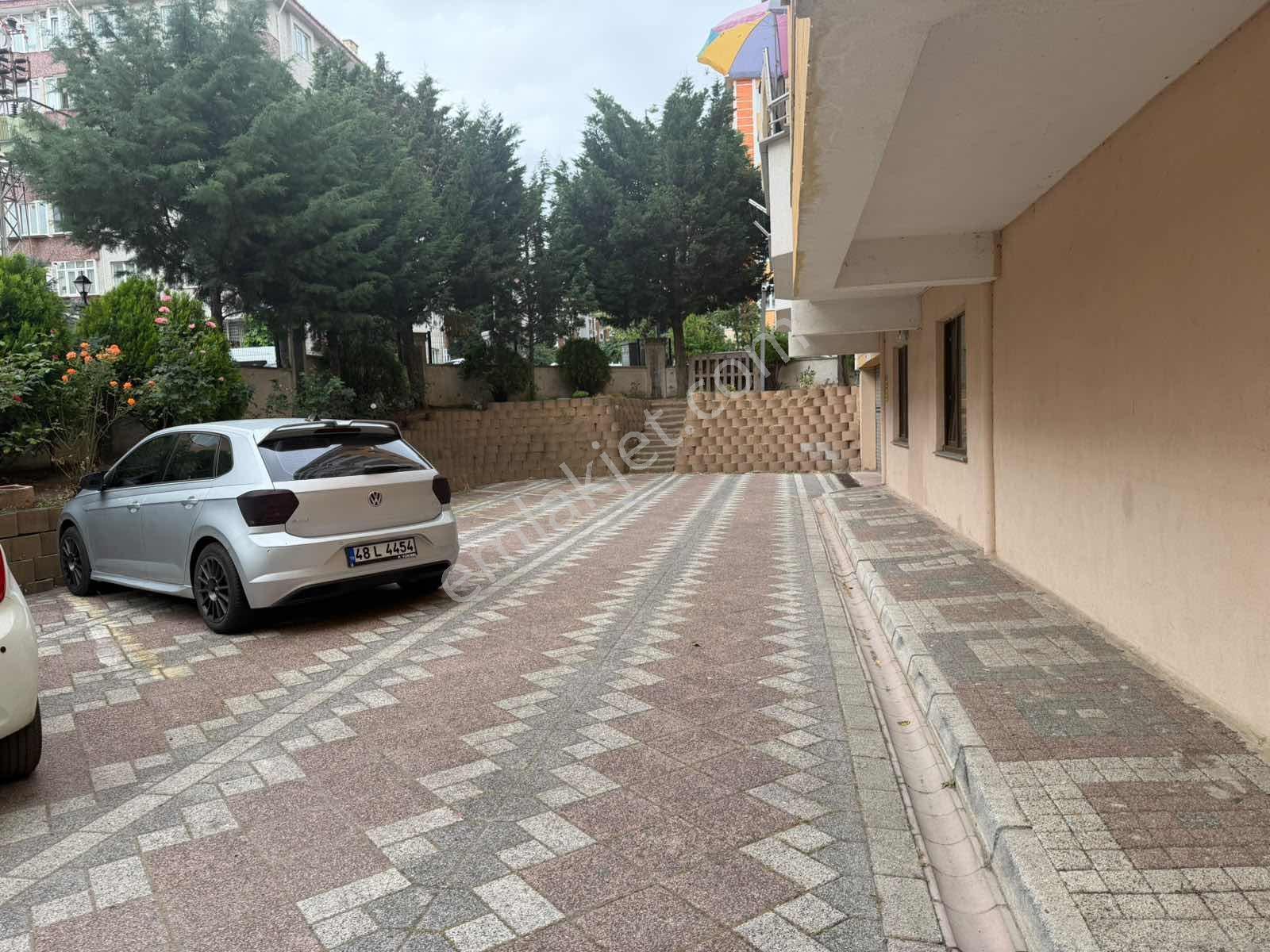 Muhittin Mahallesin De Site İçi 2+1 Satılık Daire - Görsel 23