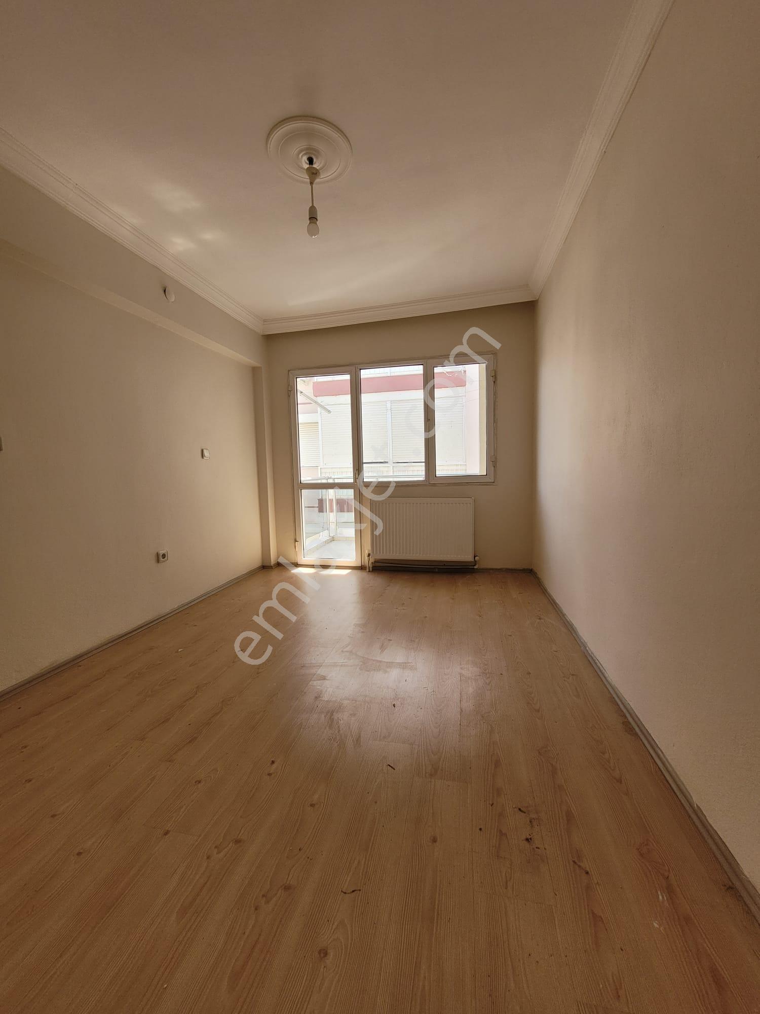 Çiğli Yenimahalle De Muhteşem Konumda 3+1 Kiralık Daire - Görsel 7