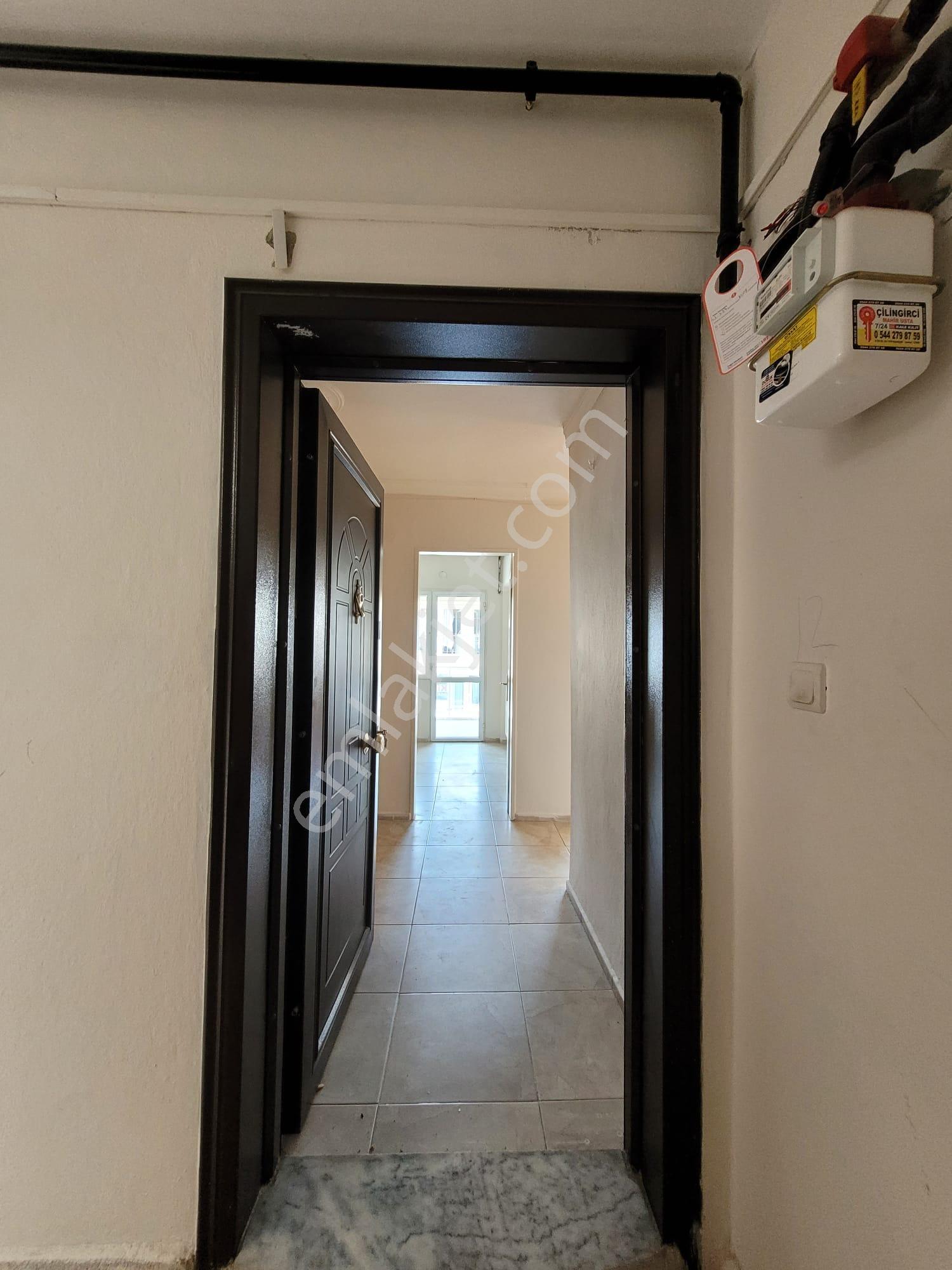 Çiğli Yenimahalle De Muhteşem Konumda 3+1 Kiralık Daire - Görsel 20