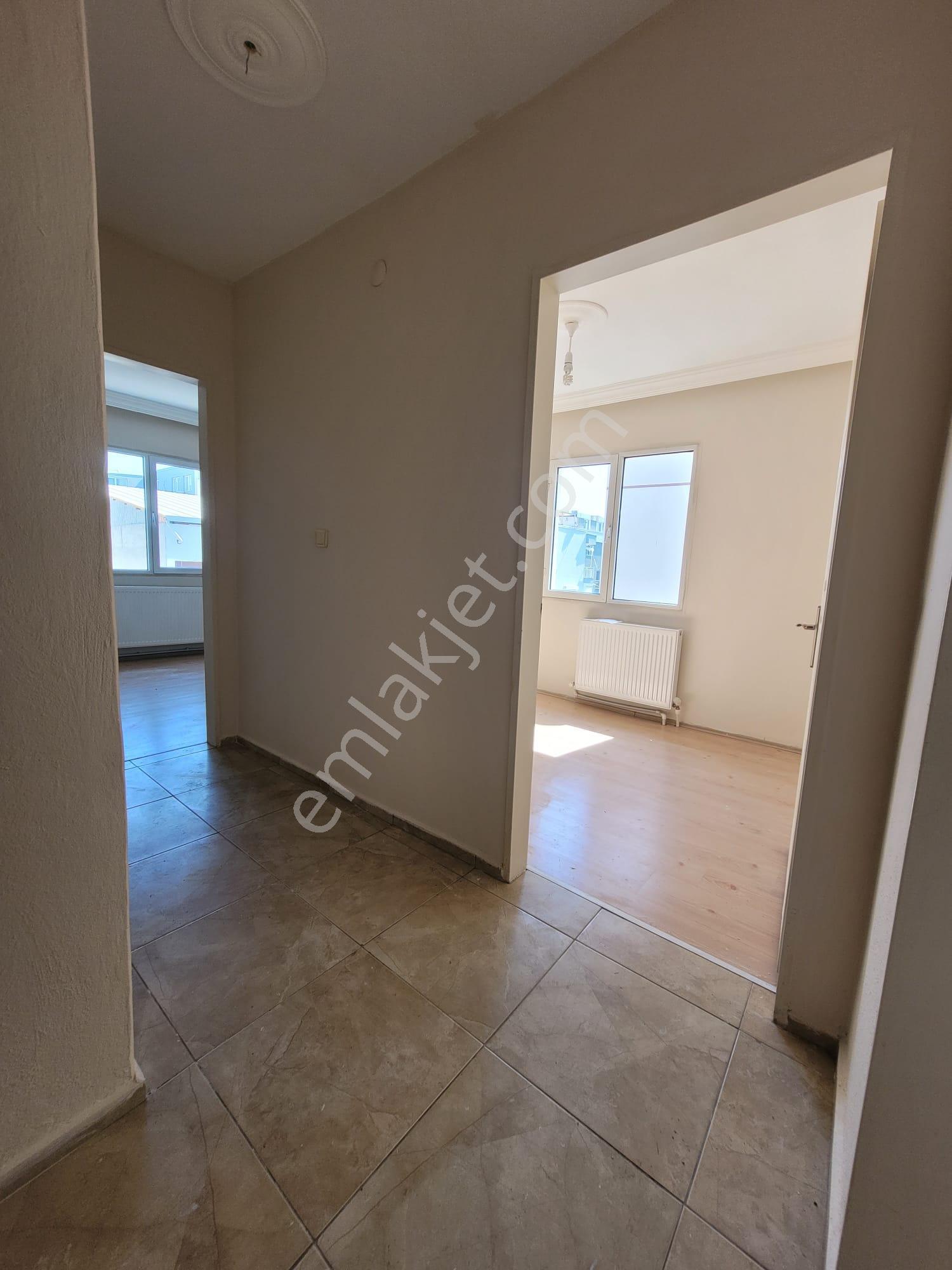 Çiğli Yenimahalle De Muhteşem Konumda 3+1 Kiralık Daire - Görsel 6