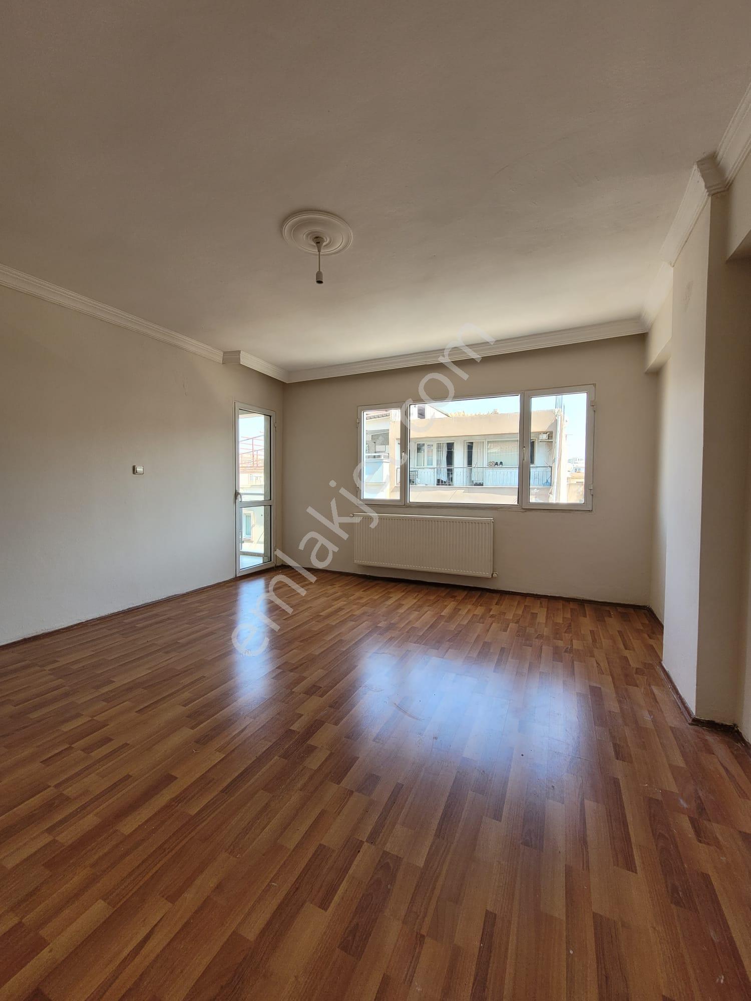 Çiğli Yenimahalle De Muhteşem Konumda 3+1 Kiralık Daire - Görsel 11