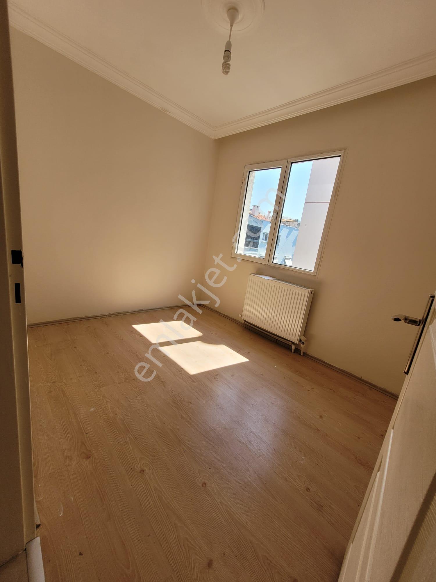 Çiğli Yenimahalle De Muhteşem Konumda 3+1 Kiralık Daire - Görsel 5
