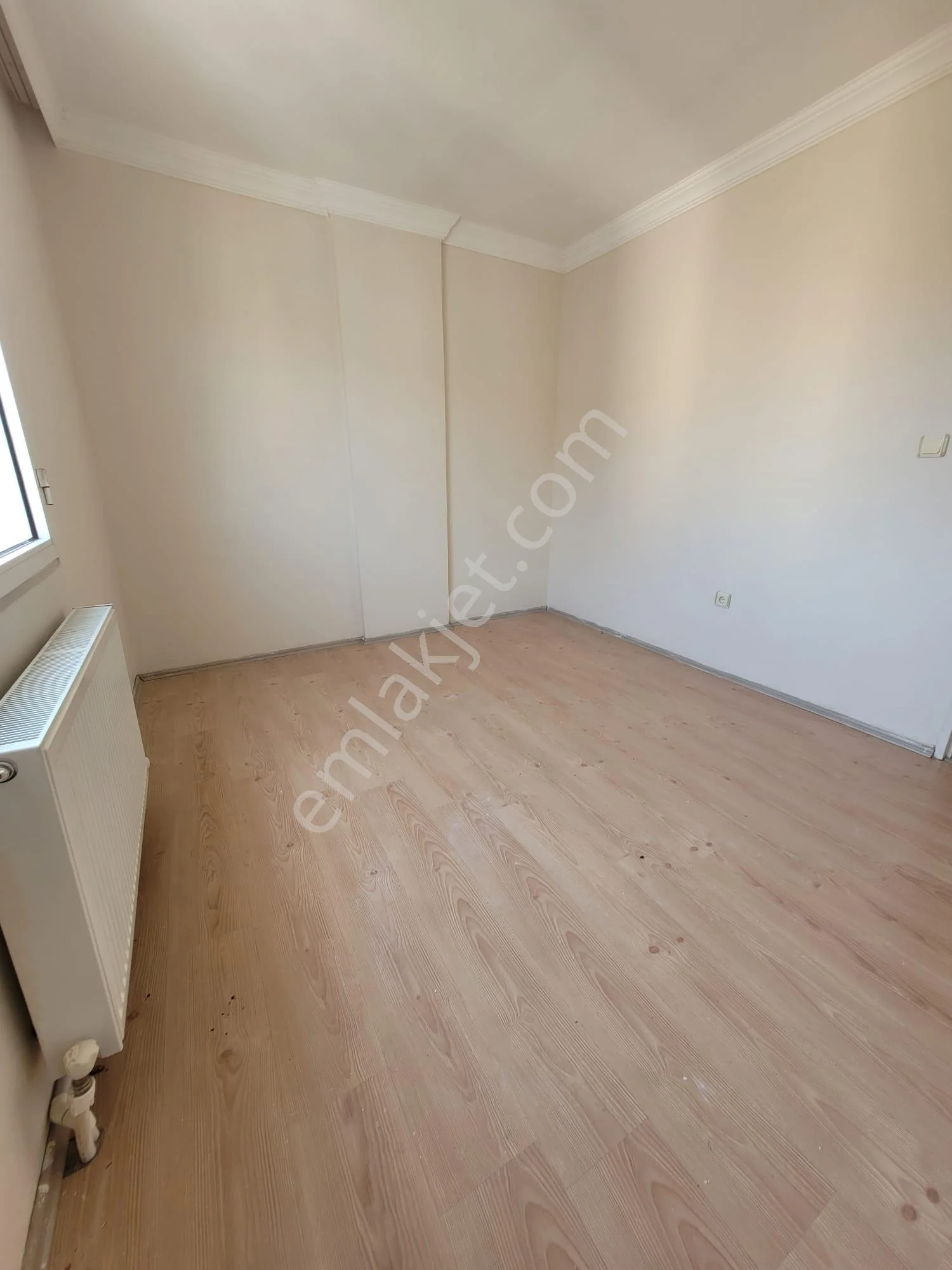 Çiğli Yenimahalle De Muhteşem Konumda 3+1 Kiralık Daire - Görsel 2