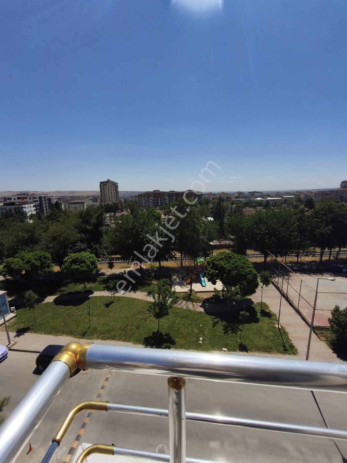 Çalışkan Emlaktan Dünya Hastanesi Karş. Kiralık 1+1 Eşyalı Daire - Görsel 4
