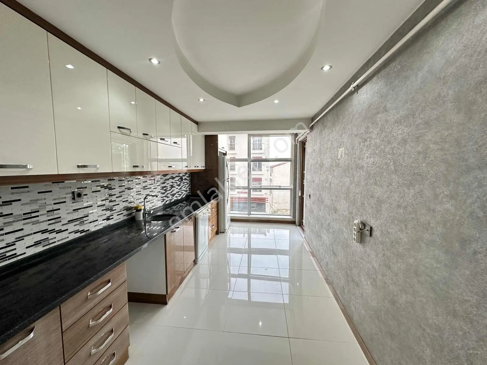 Kayıhan Mah 140m2 3+1 Asansörlü Kiralık Daire - Görsel 5