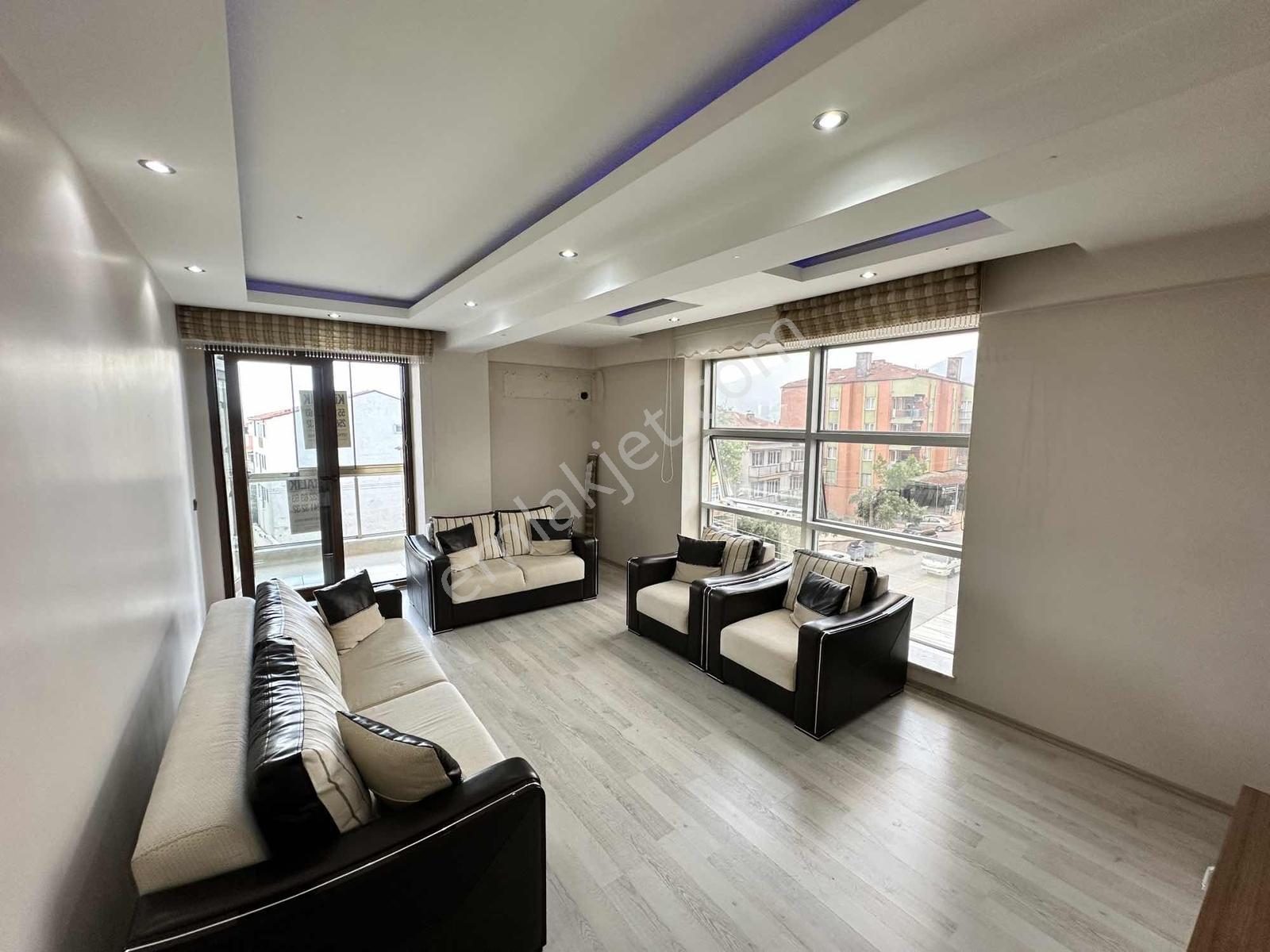 Kayıhan Mah 140m2 3+1 Asansörlü Kiralık Daire - Görsel 9