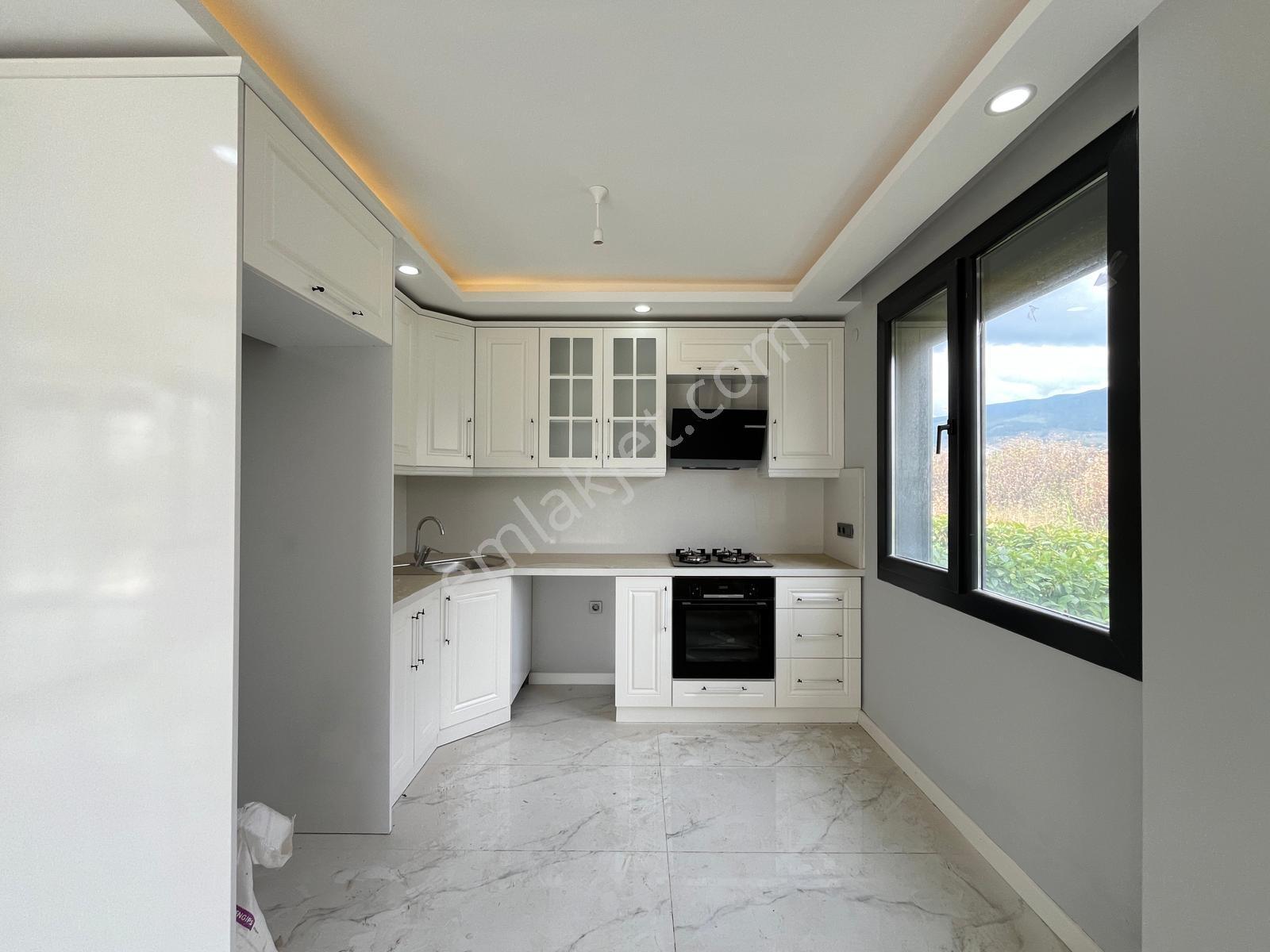 Gürsoy'dan Gürede Denize 450m Doğalgazlı Sıfır 3+1 Villa - Görsel 16