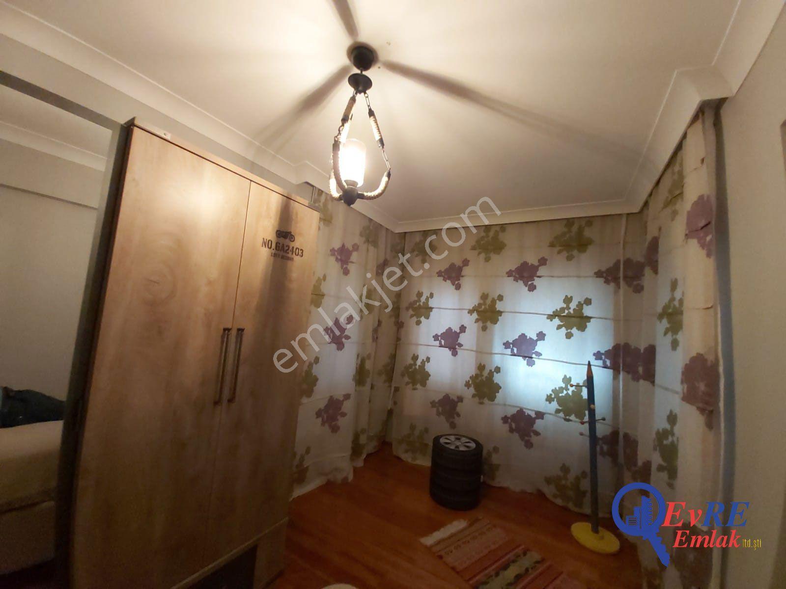 Evre Emlaktan Murat Reis Koyunda Sezonluk Eşyalı Kiralık 3+1 Villa - Görsel 18