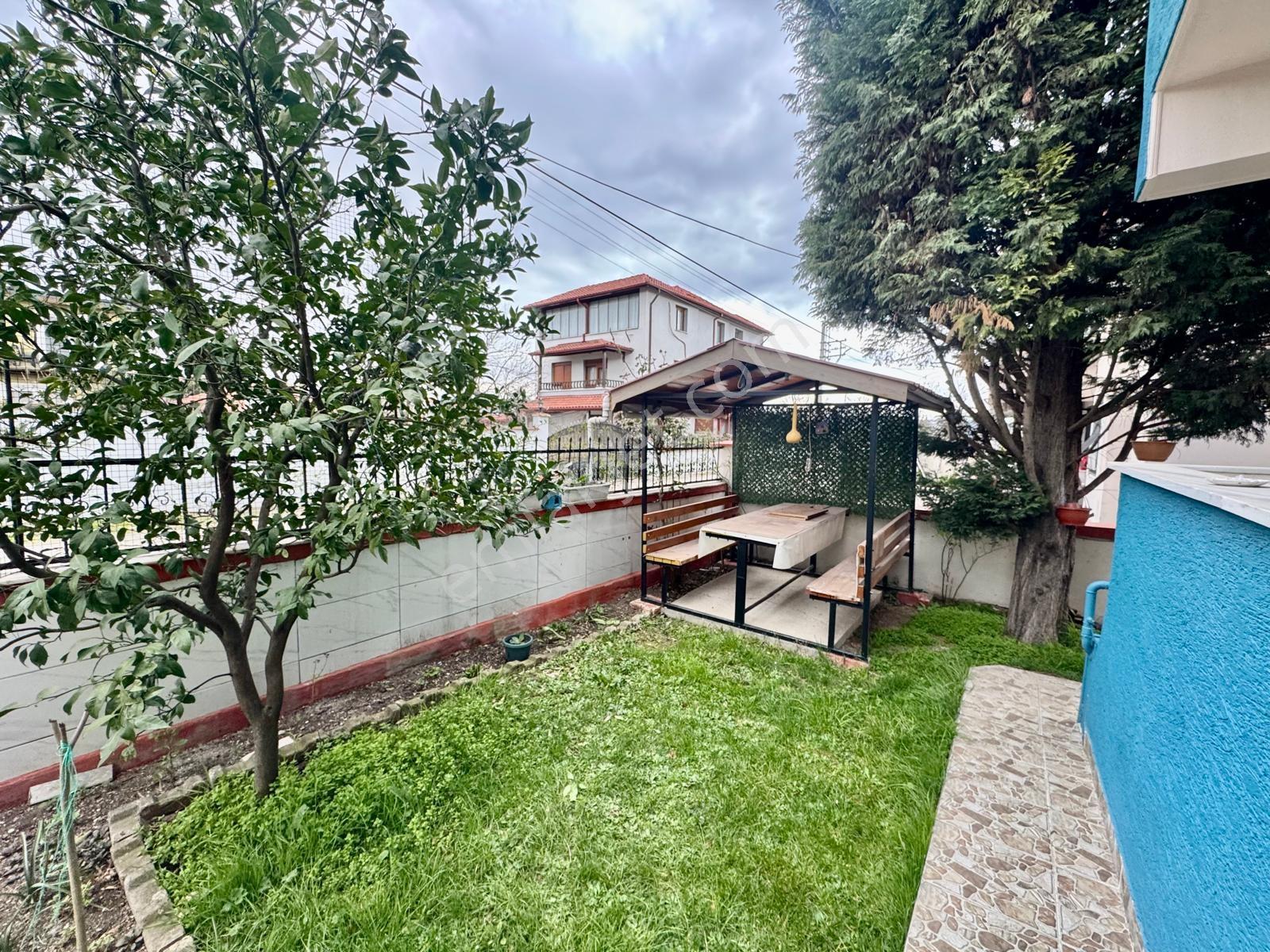 Re/max Ay Arifiye Neviye Mahallesinde Eşyalı 2+1 Kiralık Daire - Görsel 11