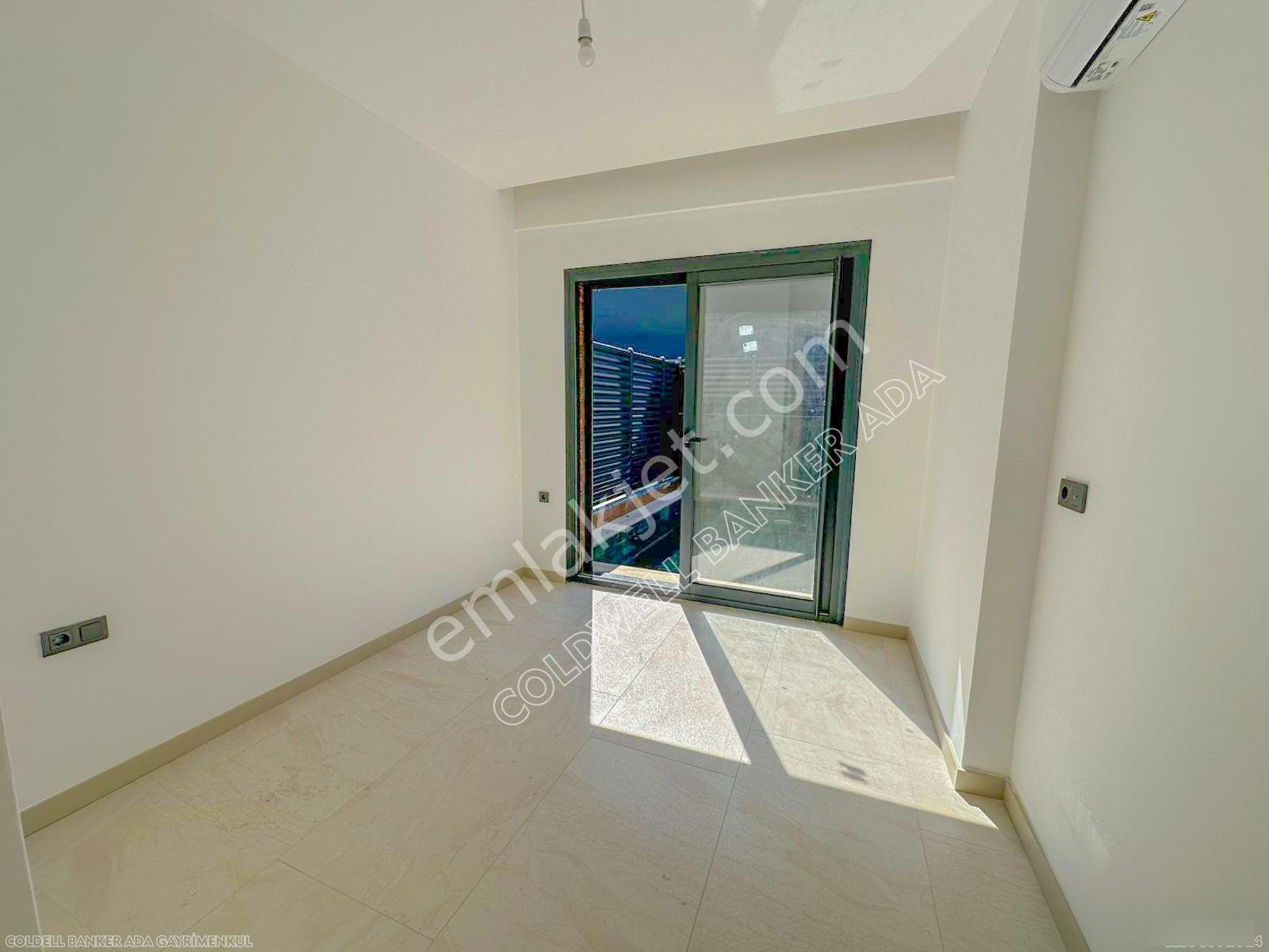Kuşadası Marina'da Müstakil Havuzlu Kiralık 1+1 Daire - Görsel 27