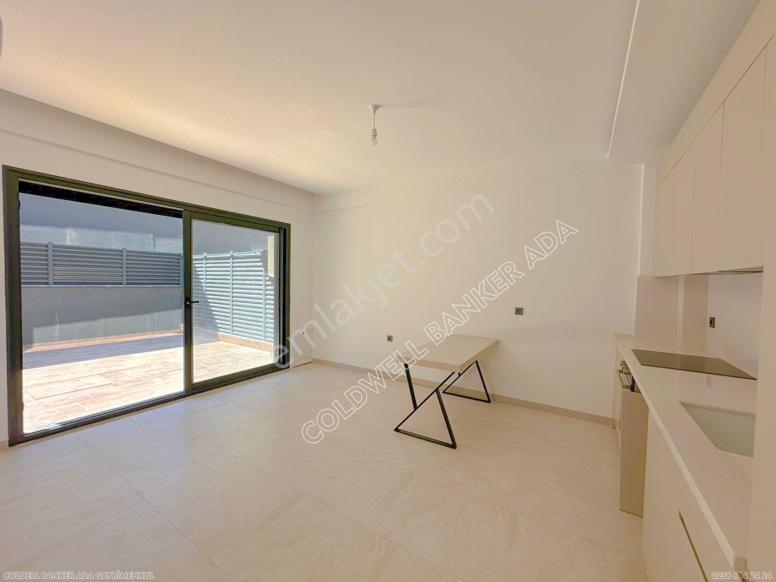 Kuşadası Marina'da Müstakil Havuzlu Kiralık 1+1 Daire - Görsel 20