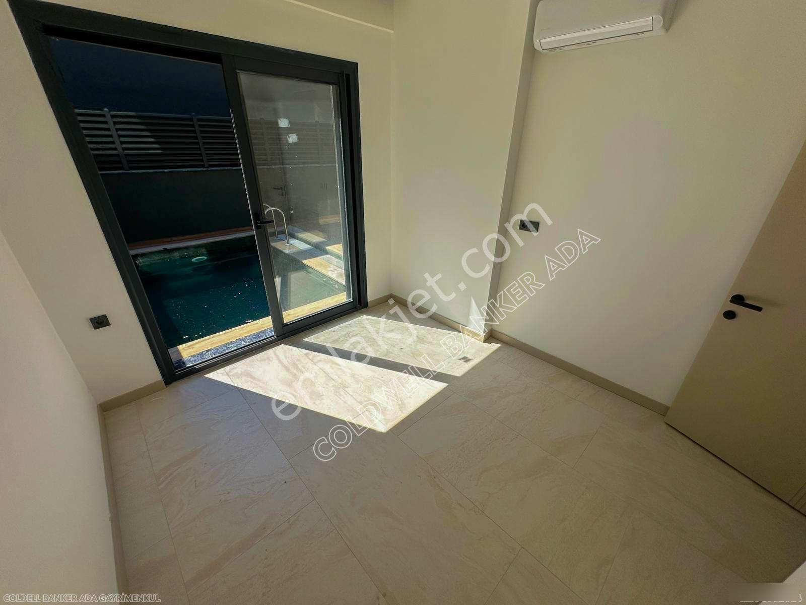 Kuşadası Marina'da Müstakil Havuzlu Kiralık 1+1 Daire - Görsel 14