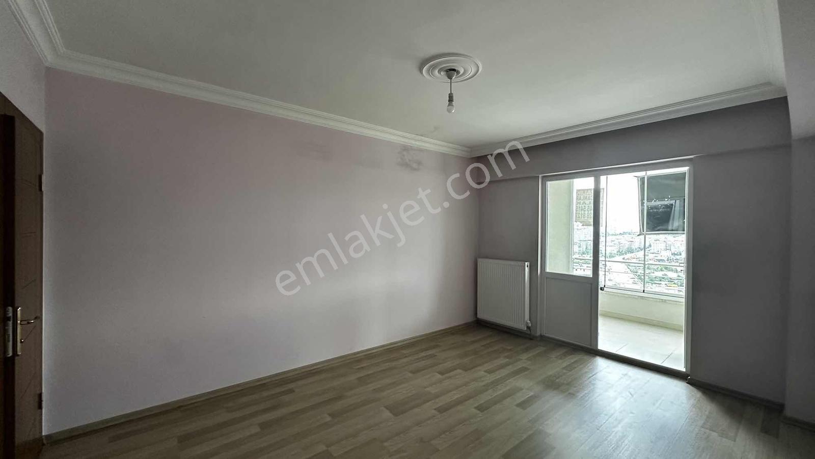 Mercanlardan Aşağı Yahyalar Mega Park Sitesi 3+1 Kiralık Daire - Görsel 12