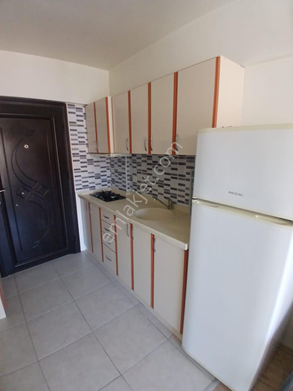 Ender Uysal Gayrimenkulden Asmalıevlerde Klimalı Balkonlu 1+1 Kiralık Apart... - Görsel 3