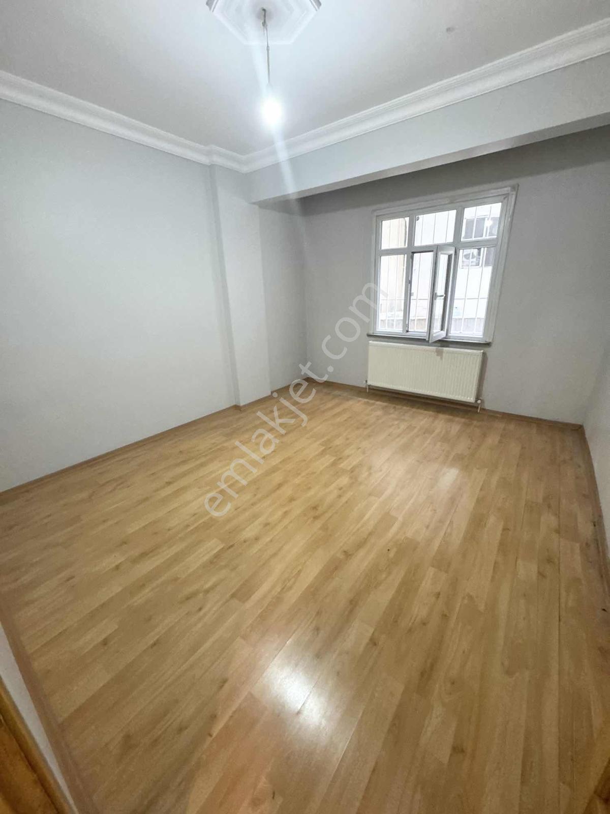 Yoldaş İnşaat'tan Kiralık 90 M2 2+1 2.kat Ful Eşyalı Daire - Görsel 10