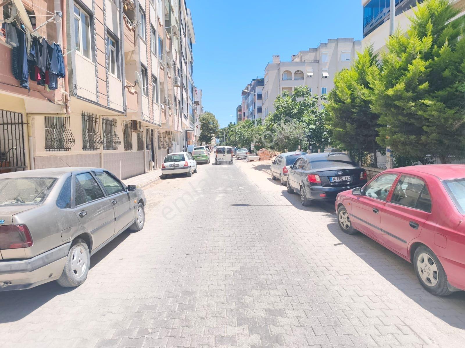 ▇camivasat'ta Merkezi Konumda Ön Cephe Geniş Teraslı 5+1 Dublex - Görsel 24