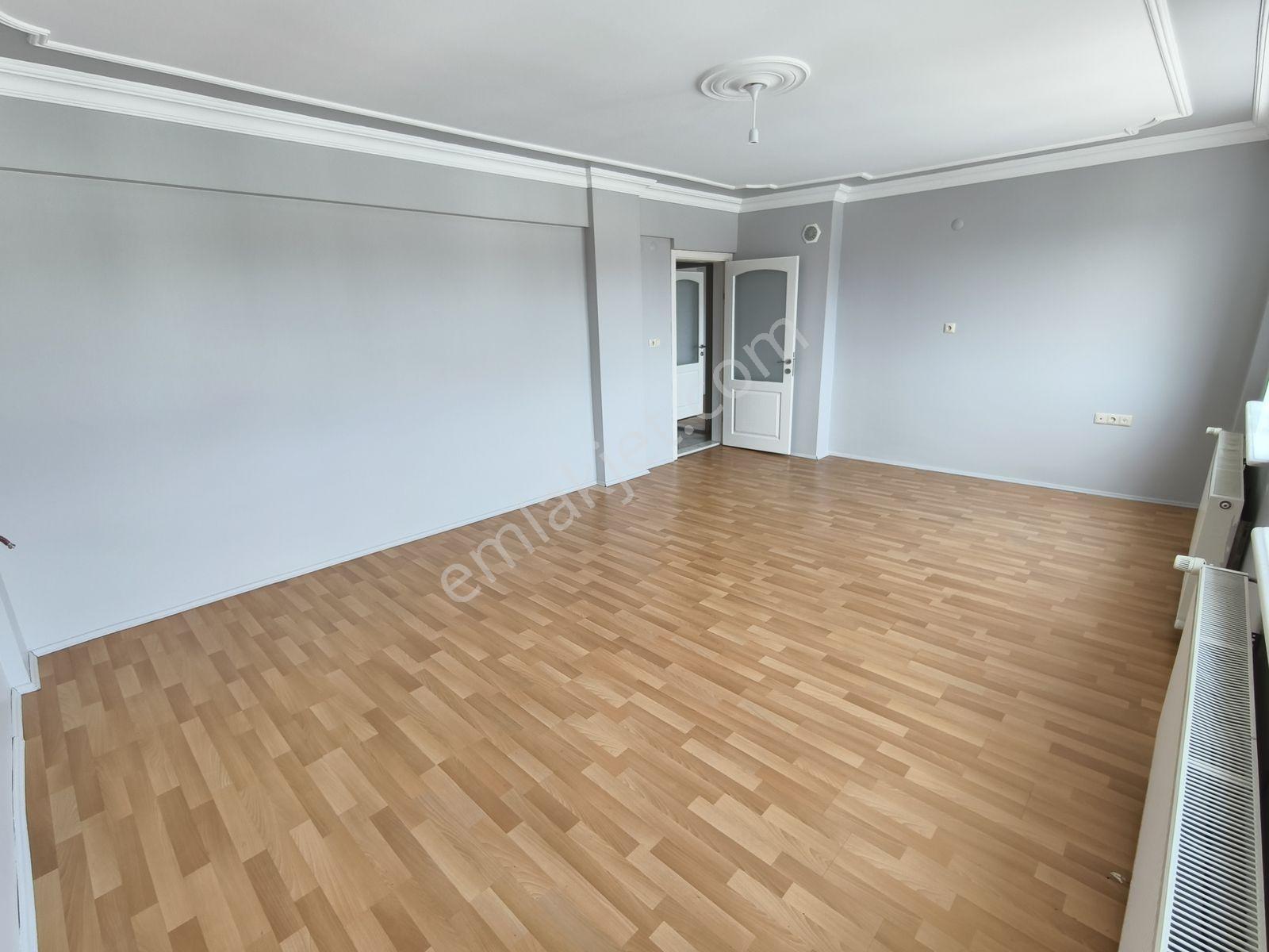 Pera'dan Ali Rıza Efendi Bulvar Üzeri Geniş Kiralık 3+1 Daire - Görsel 7