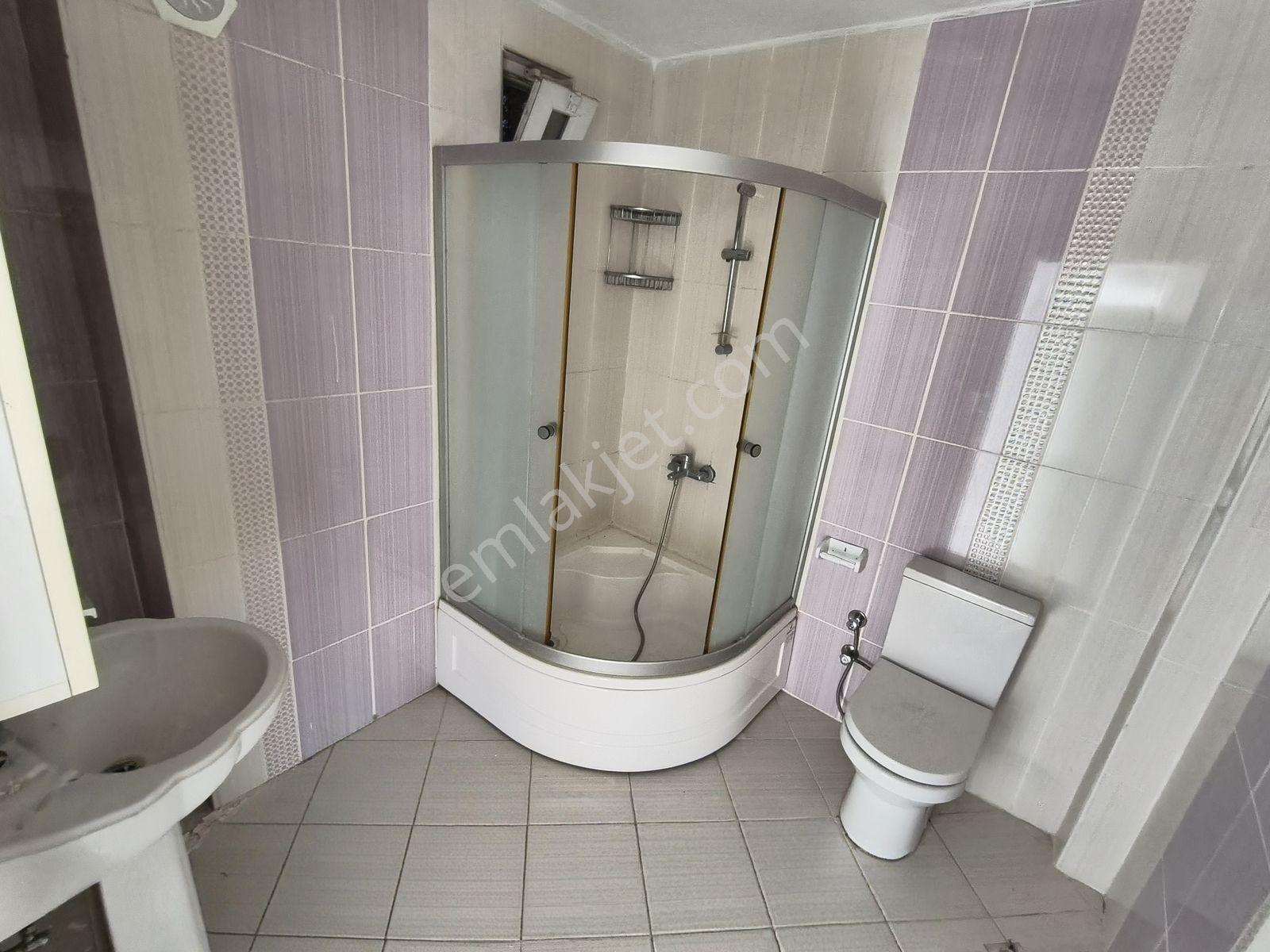 Pera'dan Ali Rıza Efendi Bulvar Üzeri Geniş Kiralık 3+1 Daire - Görsel 28