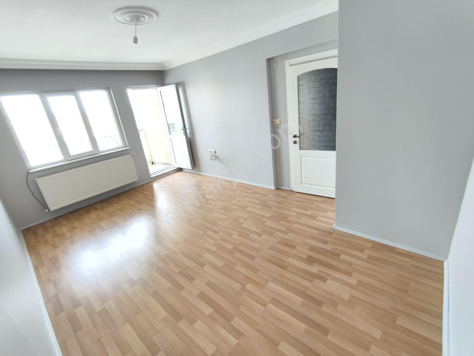 Pera'dan Ali Rıza Efendi Bulvar Üzeri Geniş Kiralık 3+1 Daire - Görsel 18