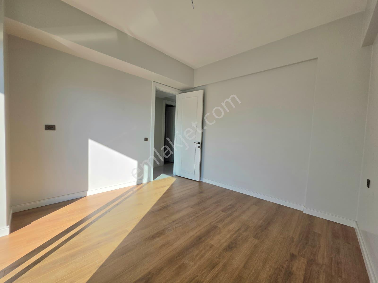 Park Marine'de Doğa Ve Şehir Manzaralı 215 M² Ara Kat 4,5+1 - Görsel 25