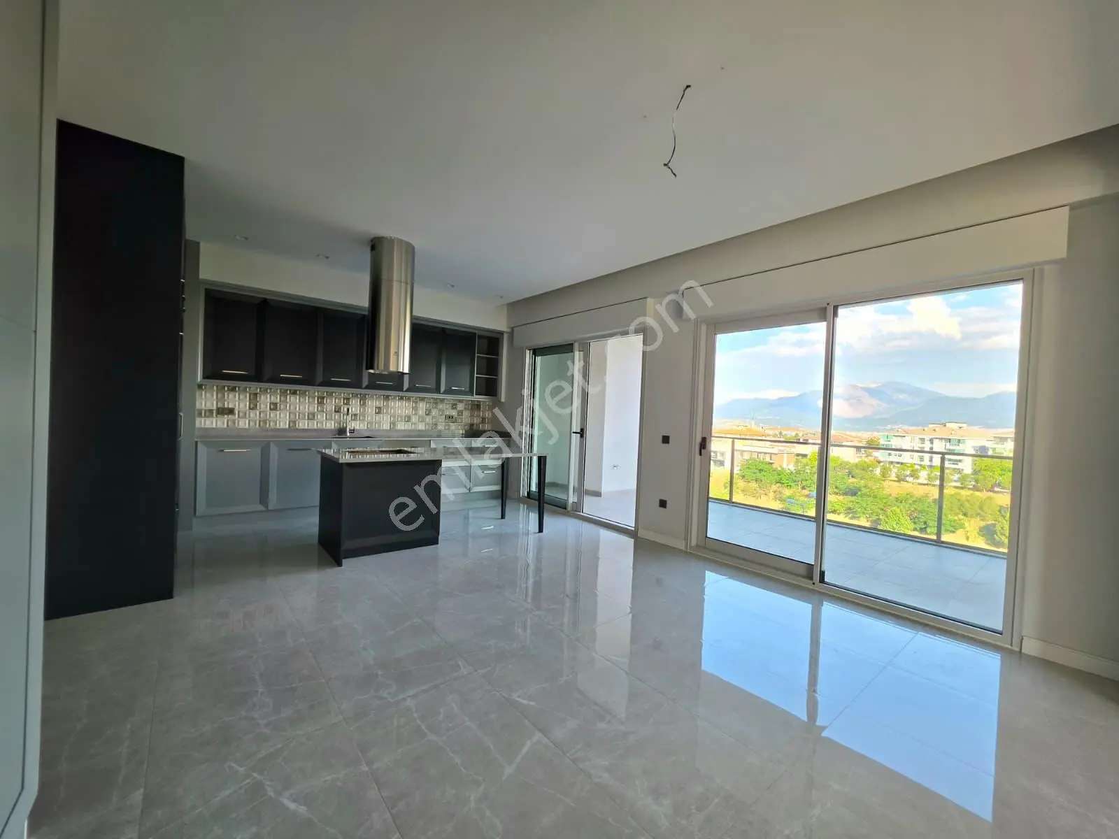 Park Marine'de Doğa Ve Şehir Manzaralı 215 M² Ara Kat 4,5+1 - Görsel 10