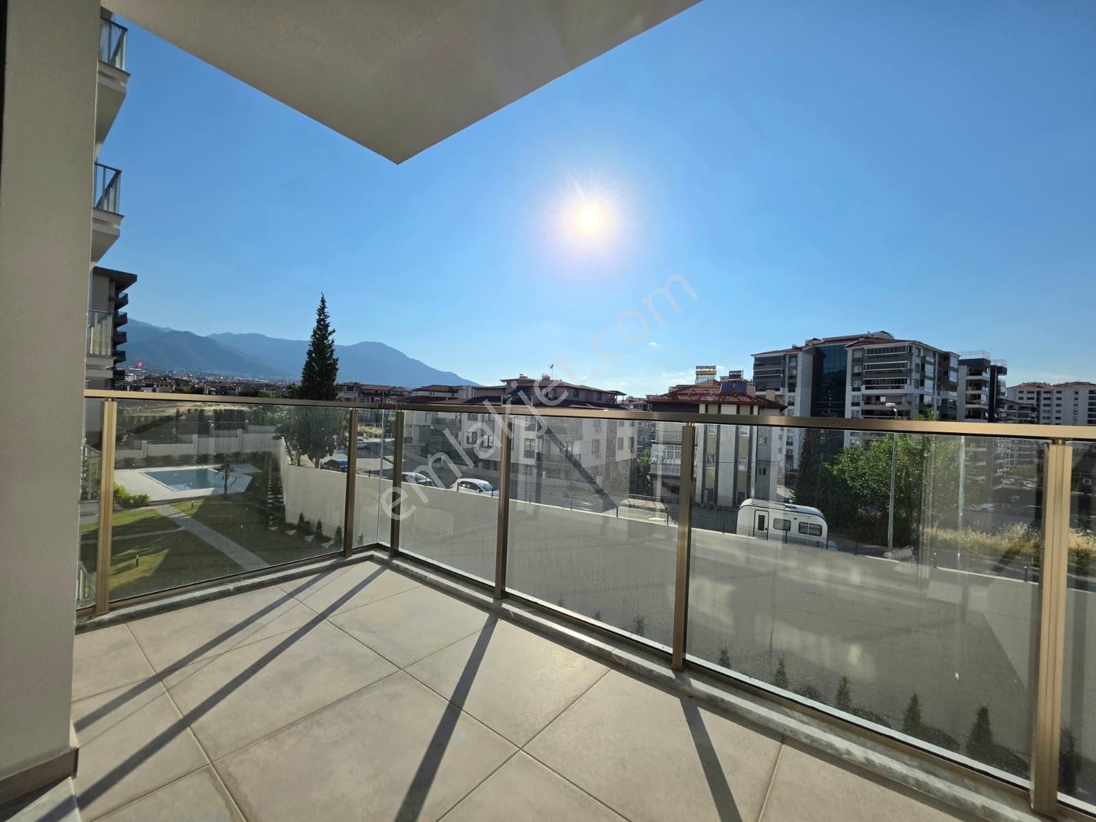 Park Marine'de Doğa Ve Şehir Manzaralı 215 M² Ara Kat 4,5+1 - Görsel 26