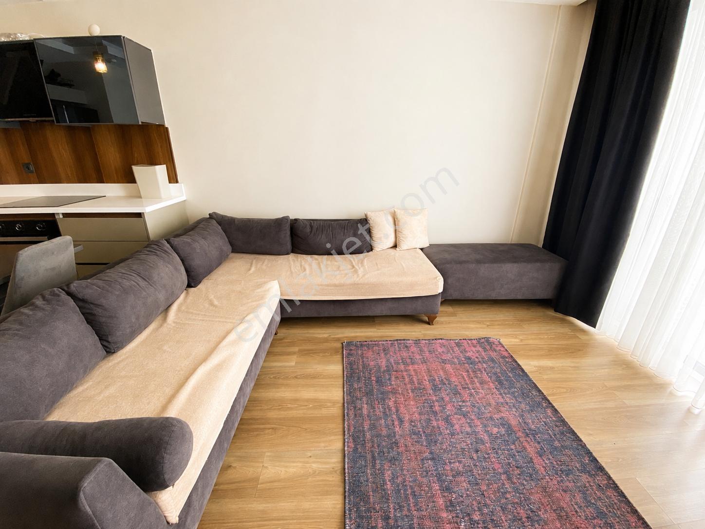Alaçatı'dan İncek'te Bulvar Yakını 1+1 Eşyalı Kiralık Daire - Görsel 28