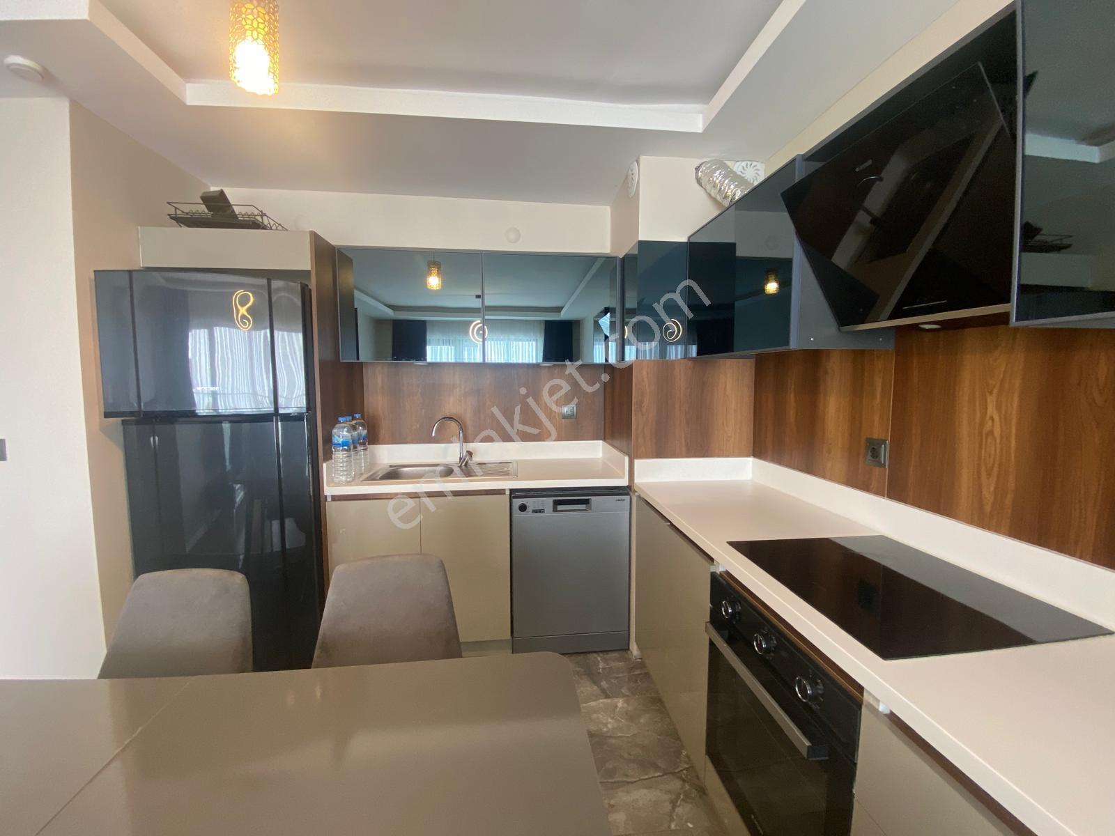 Alaçatı'dan İncek'te Bulvar Yakını 1+1 Eşyalı Kiralık Daire - Görsel 16