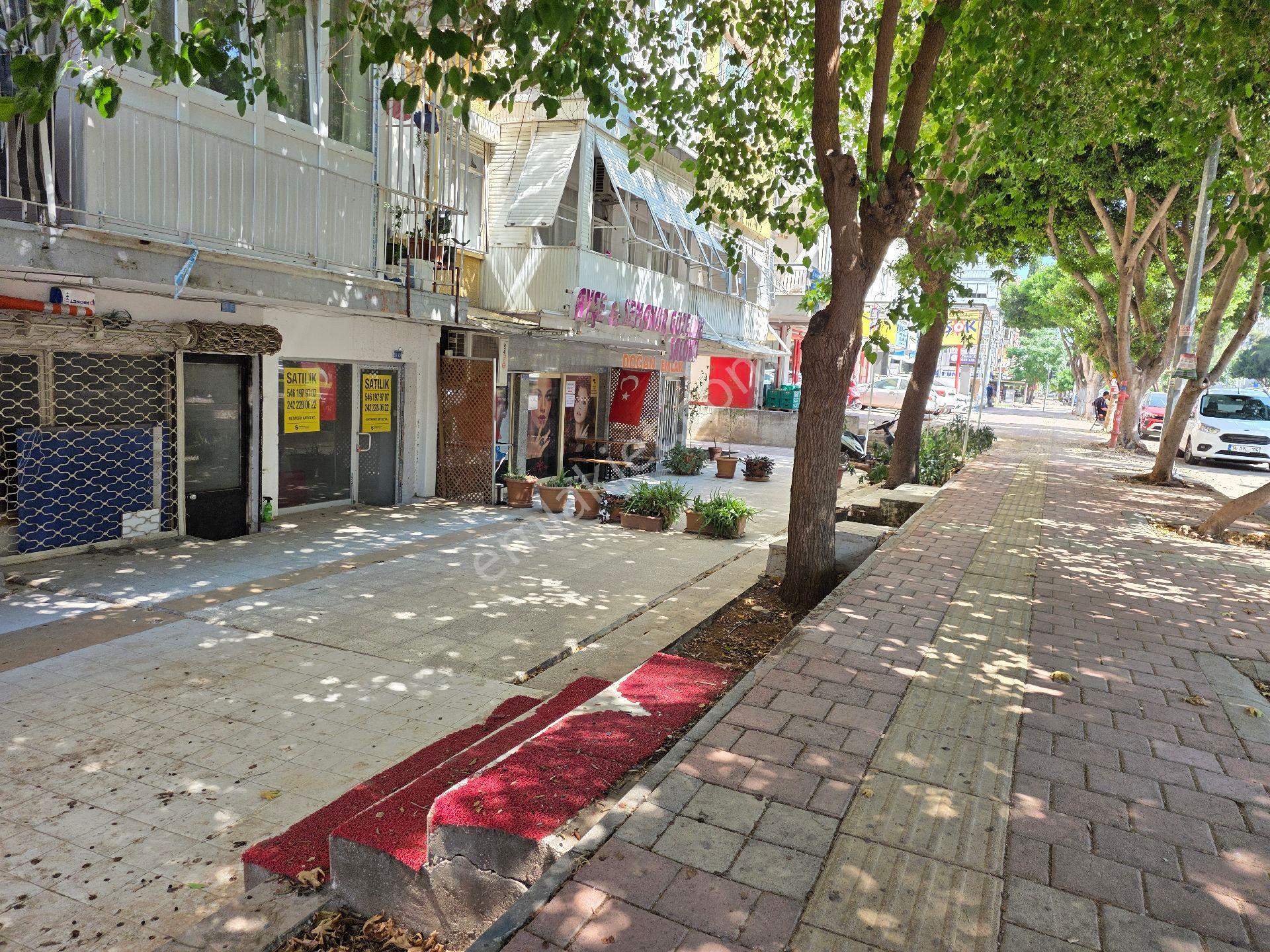 Antalya Muratpaşa Turgut Reis Caddesi Üzerinde Satılık Dükkan - Görsel 14