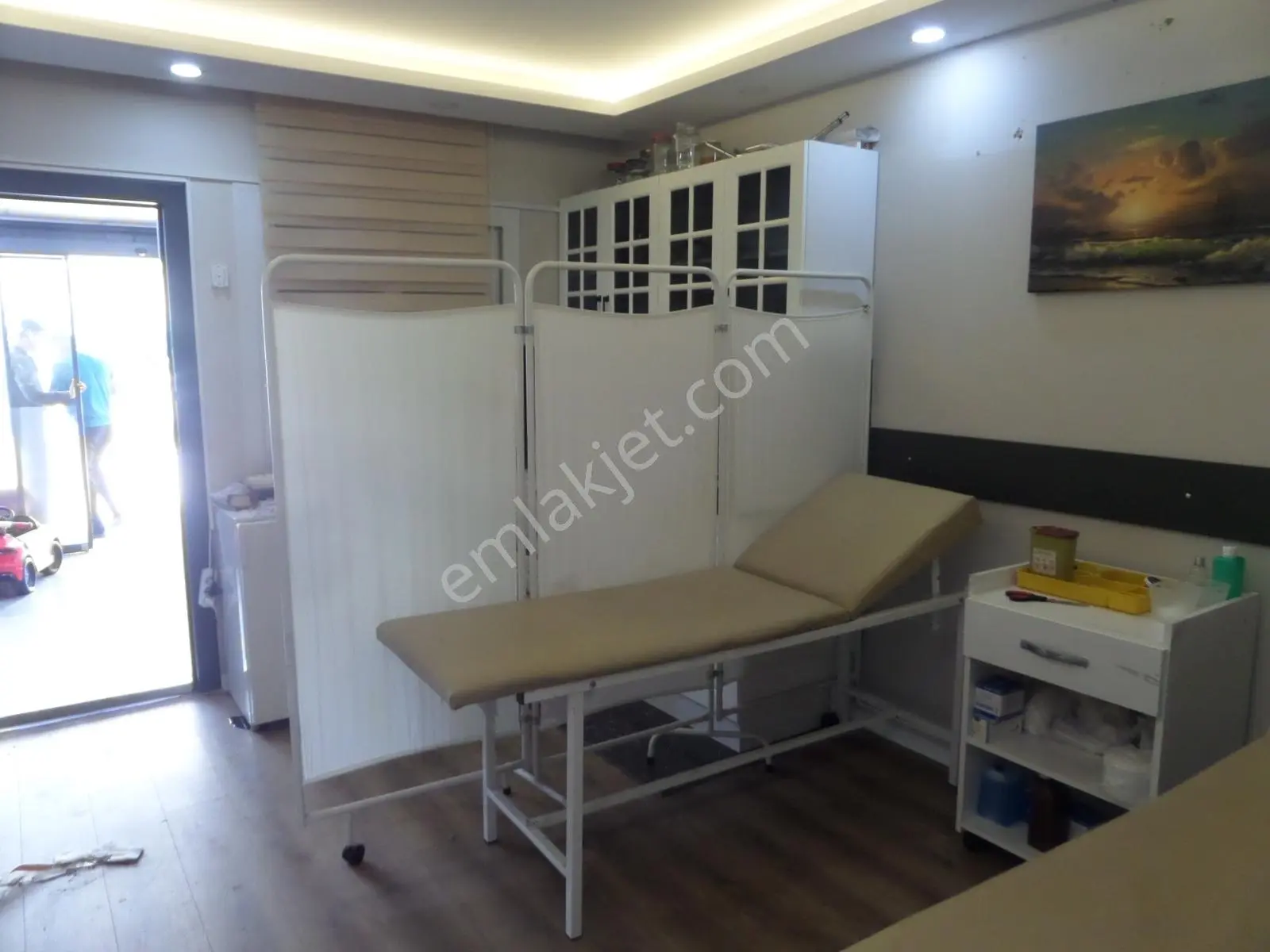 100.yılda,h.b. Veli Bul. Cepheli Ve Yakın 50 M 2 Kiralık İşyeri - Görsel 7