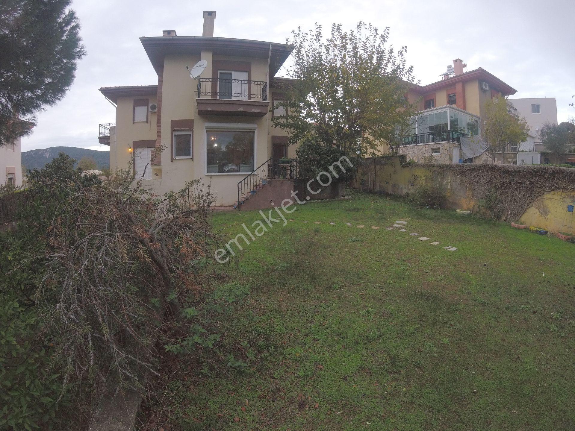 A24 Site Emlak;yelki'de Havuzlu Site Müstakil 773 M2 Arsa İçinde - Görsel 9